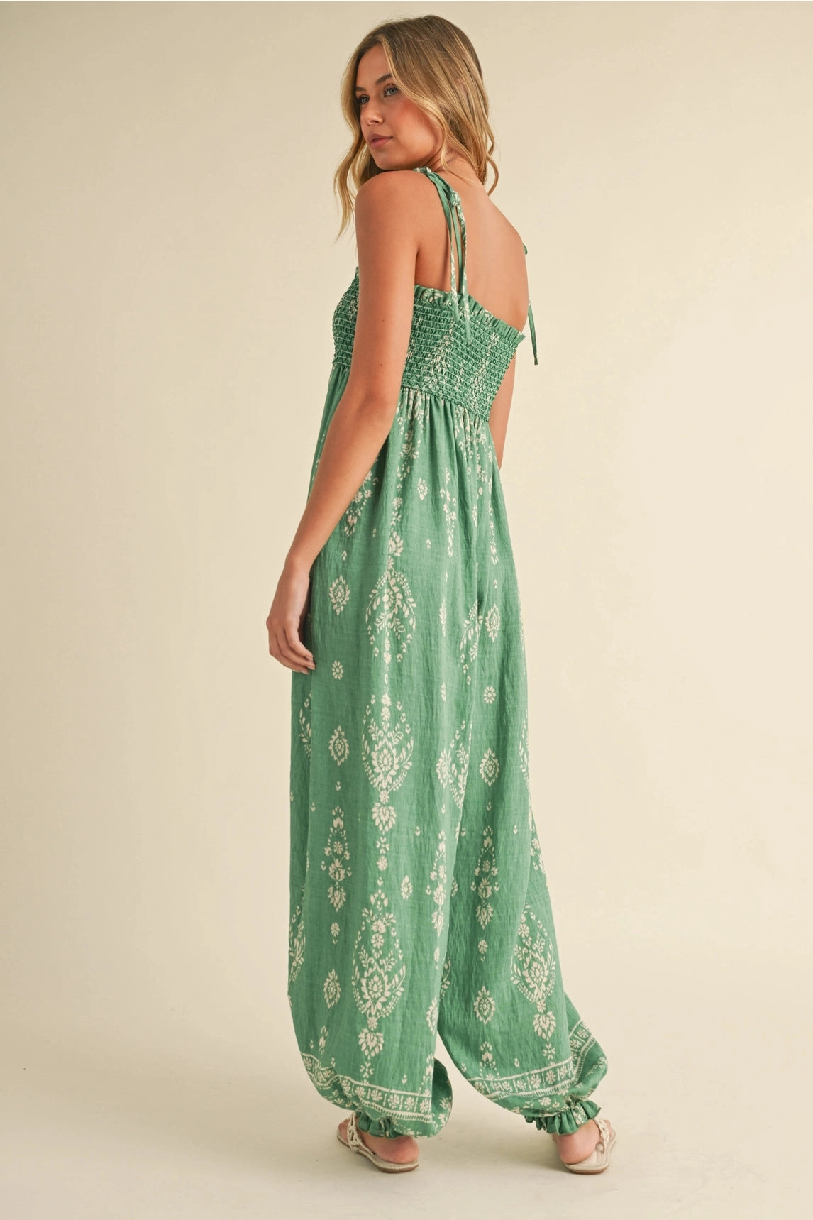 Cotton comfort Relaxed fit wear Lilly Printed Balloon Jumpsuit - Green