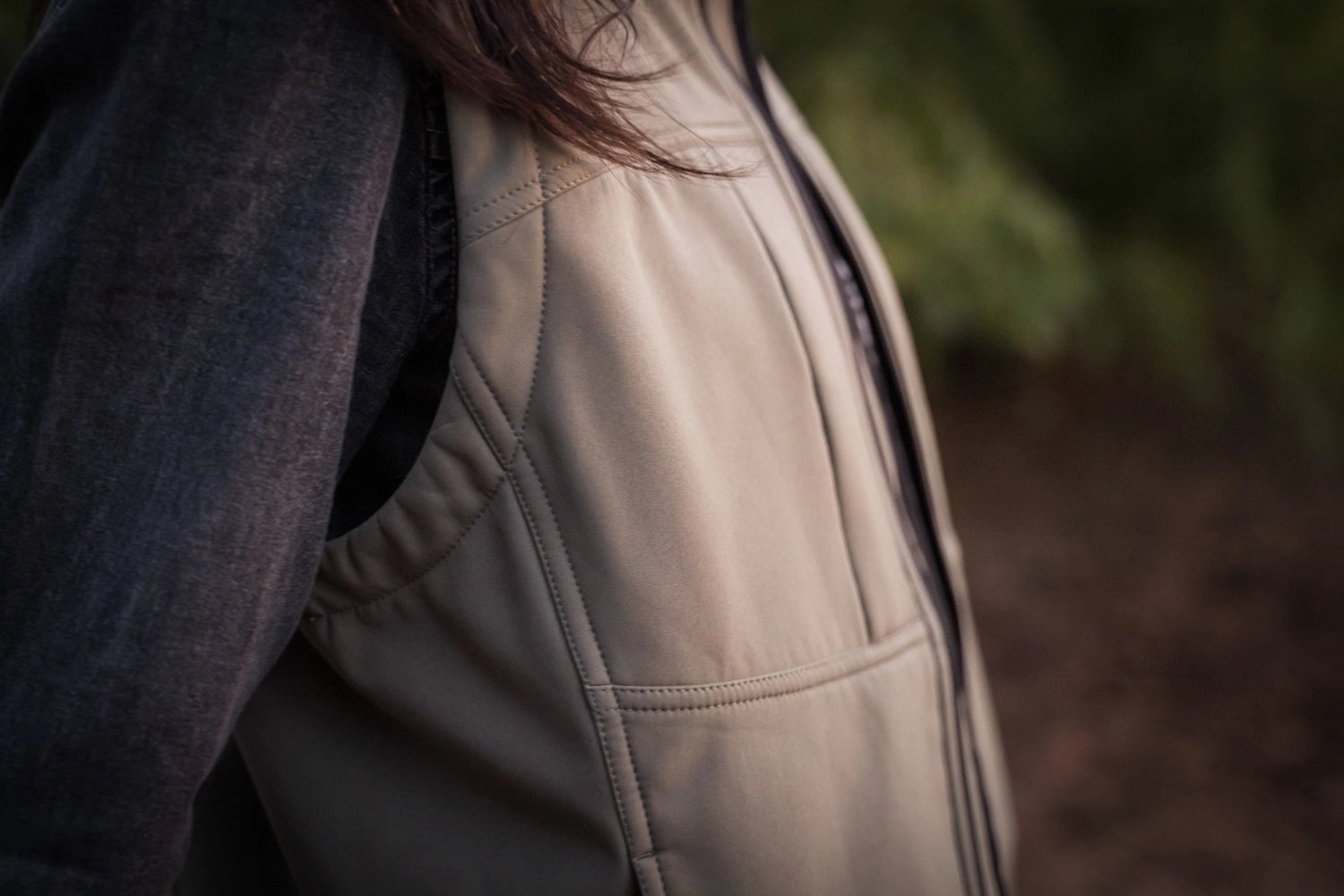 Flexible Fiber Fill Breezy Layer Option STS Ranchwear Womens Weston Vest Olive Poly/Spandex Fleece Vest