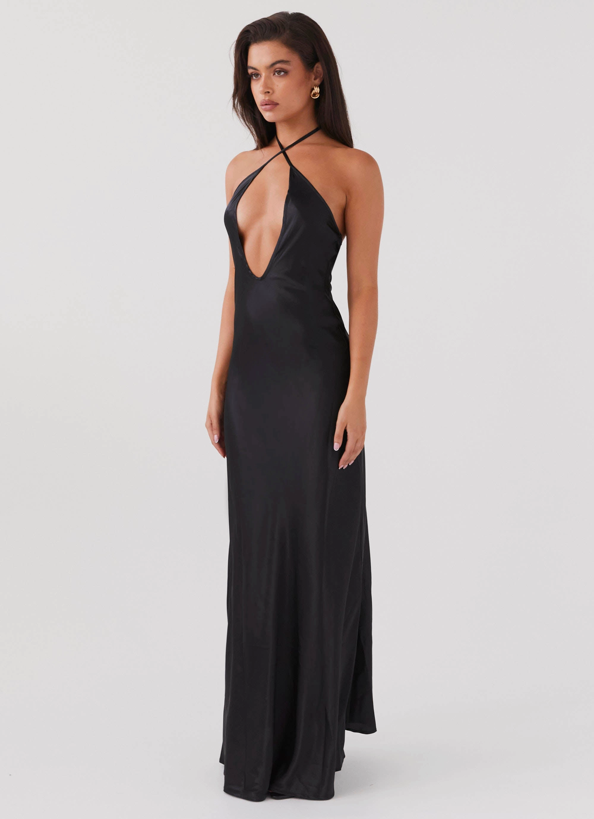 Vintage Vibe Noir Symphony Maxi Dress - Black