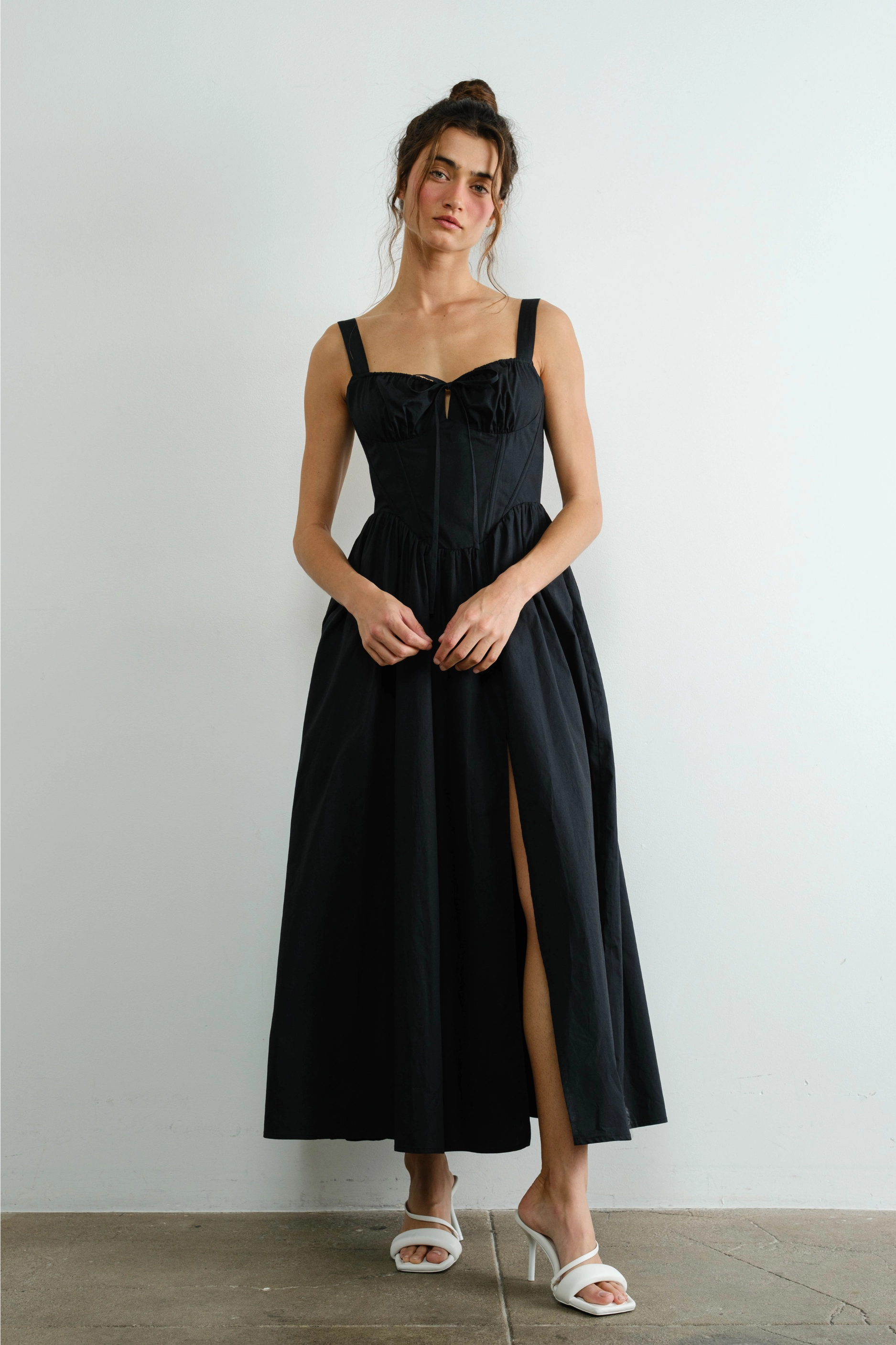 Asymmetrical hem Poplin Ribbon Tie Maxi Dress - Black