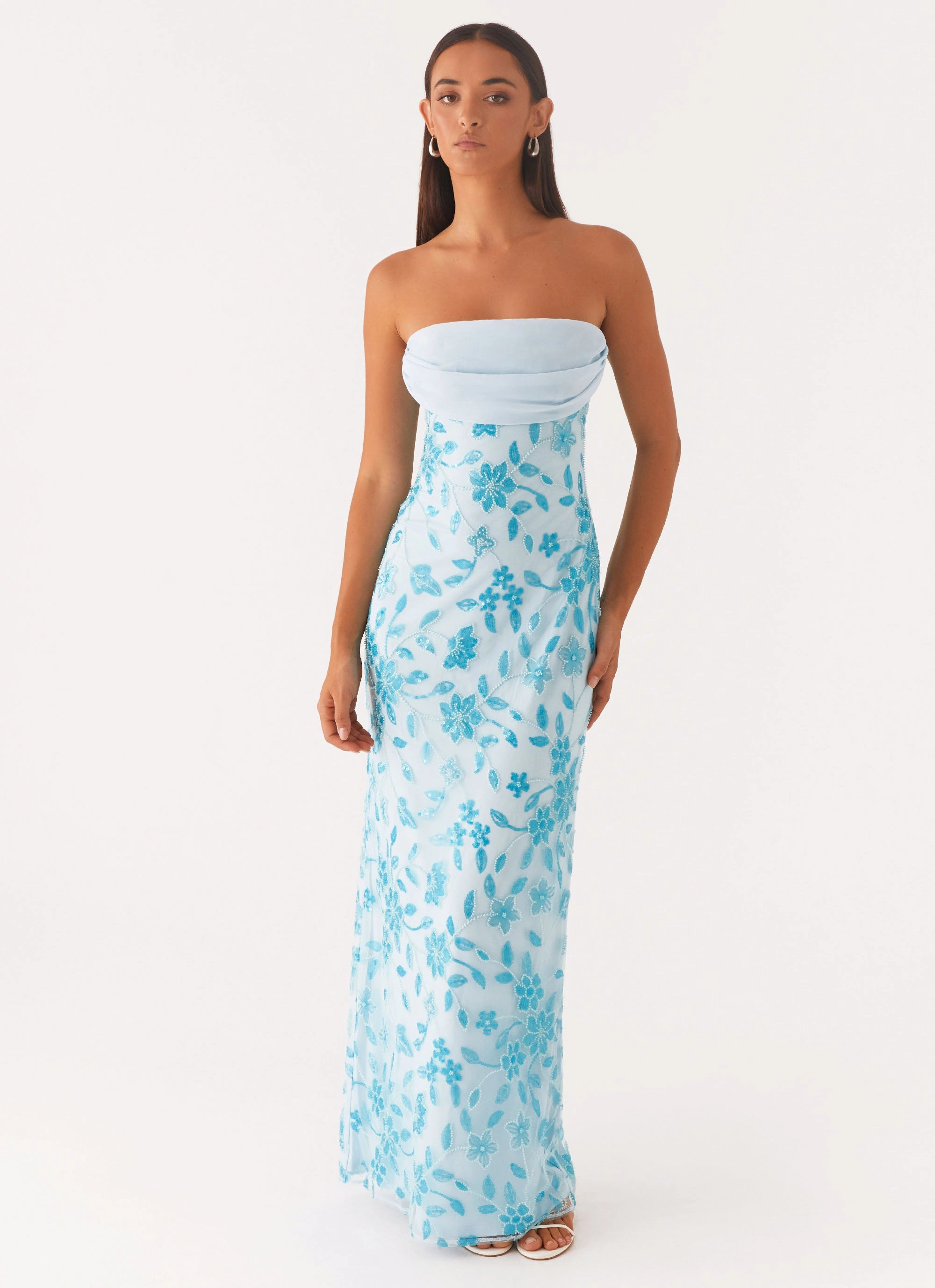 Chilly Day Wear Smooth Edge Prism Beaded Maxi Dress - Blue