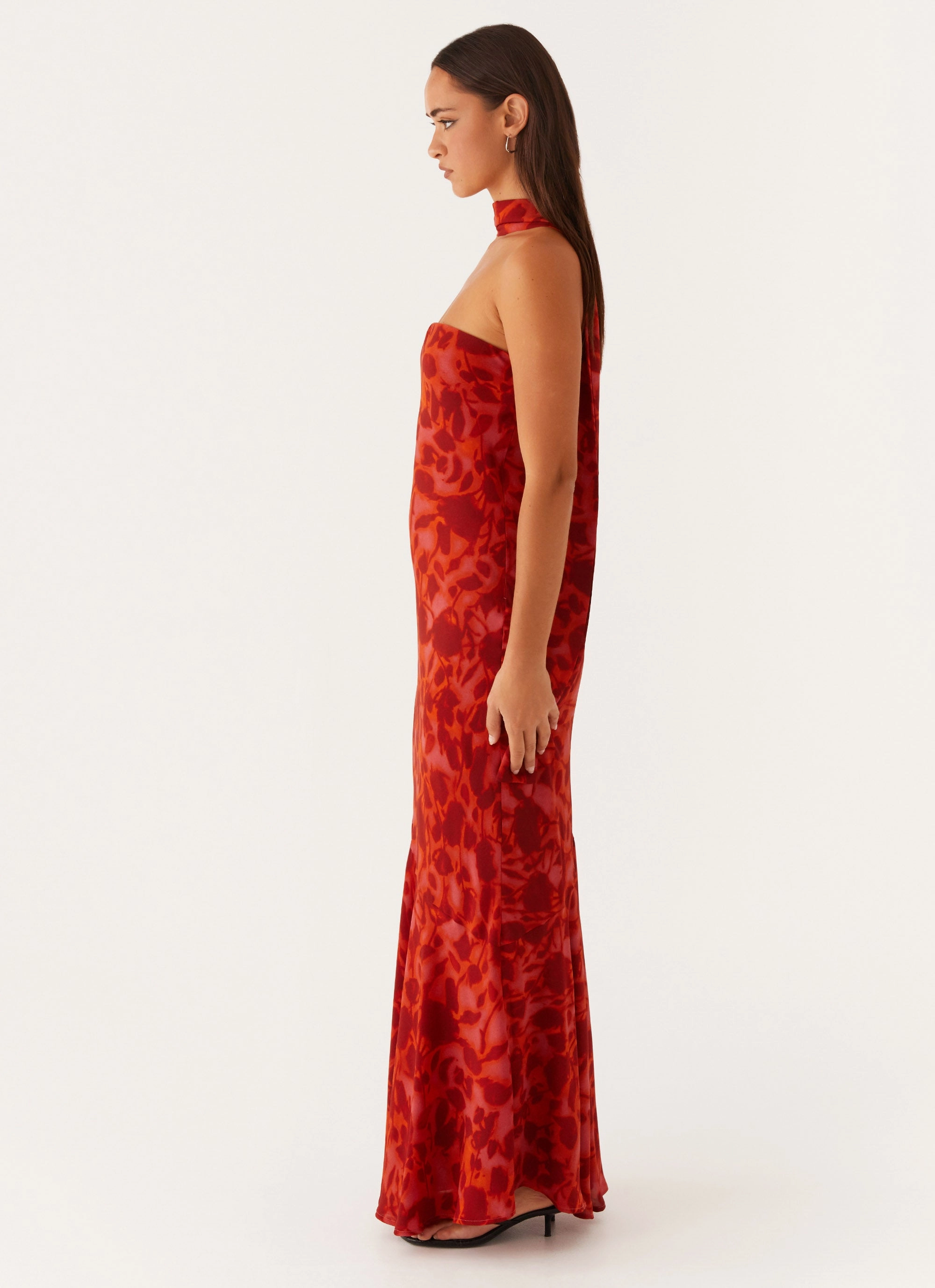 Feminine Touch Under The Pagoda Maxi Dress - Deep Red Floral