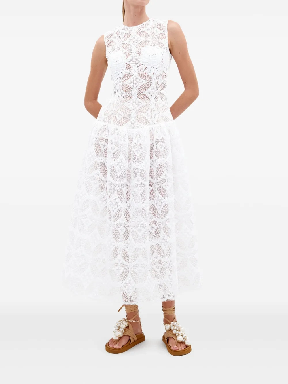 Paola Dress in White Contemporary Look