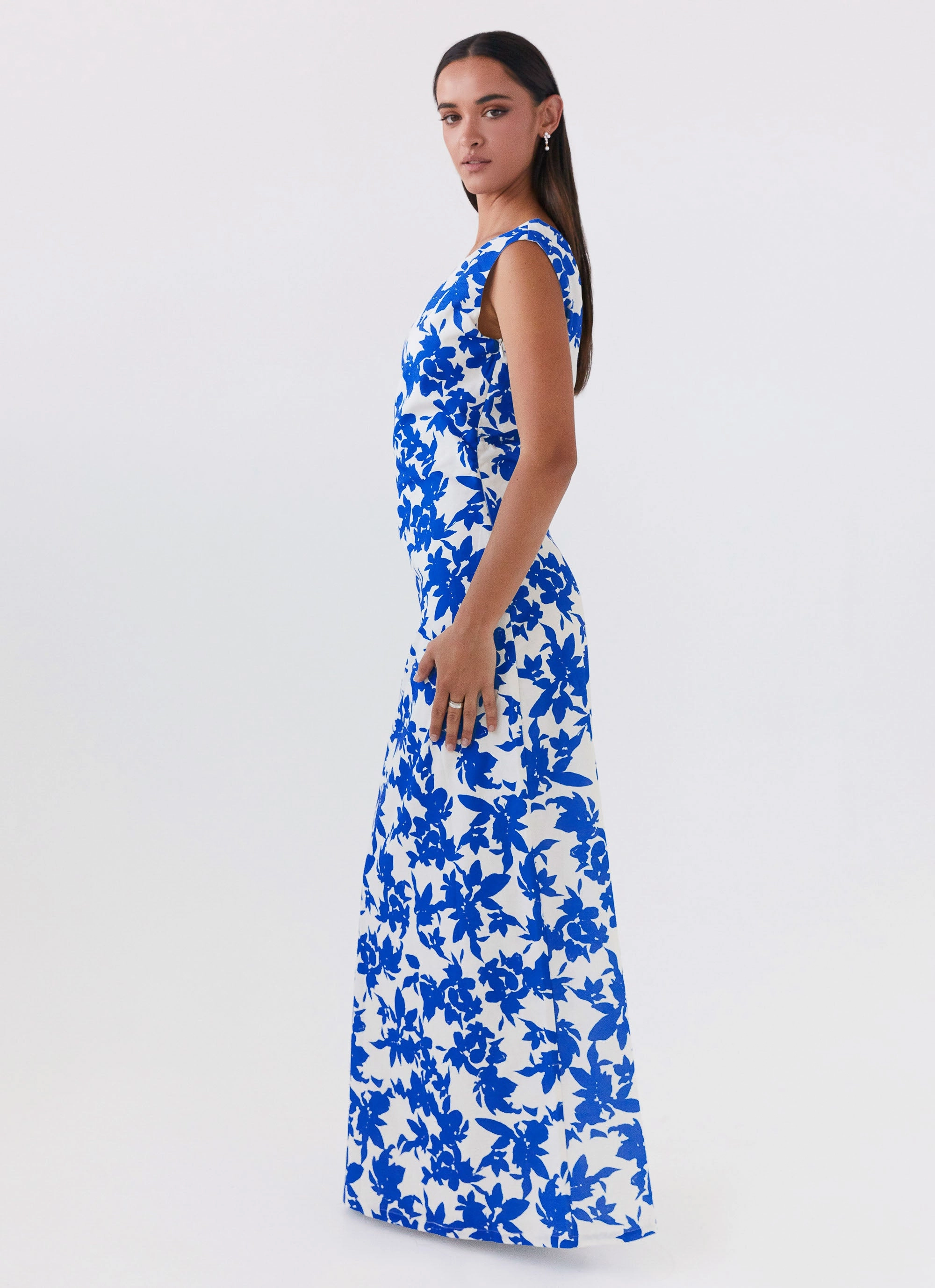 Fashionable Comfort Pyper Off Shoulder Maxi Dress - Blue Floral