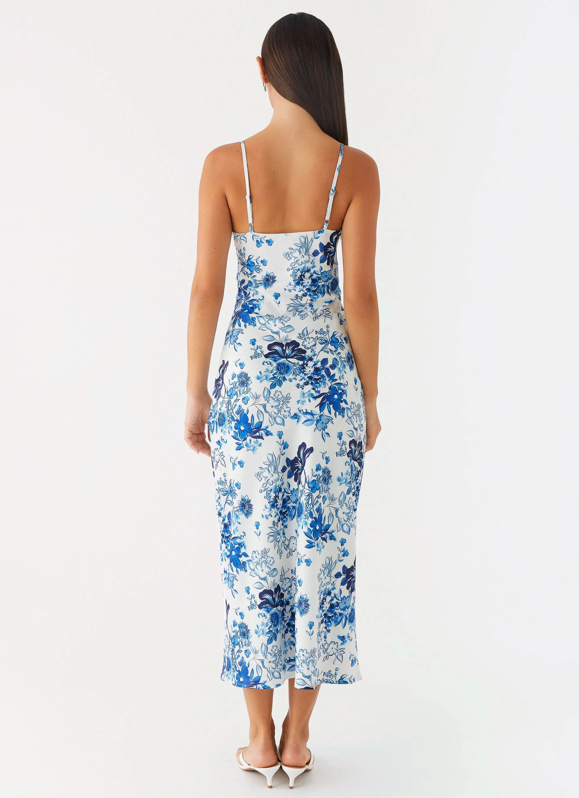 Dreamy Layers Take Chances Midi Dress - Serene Sky Floral