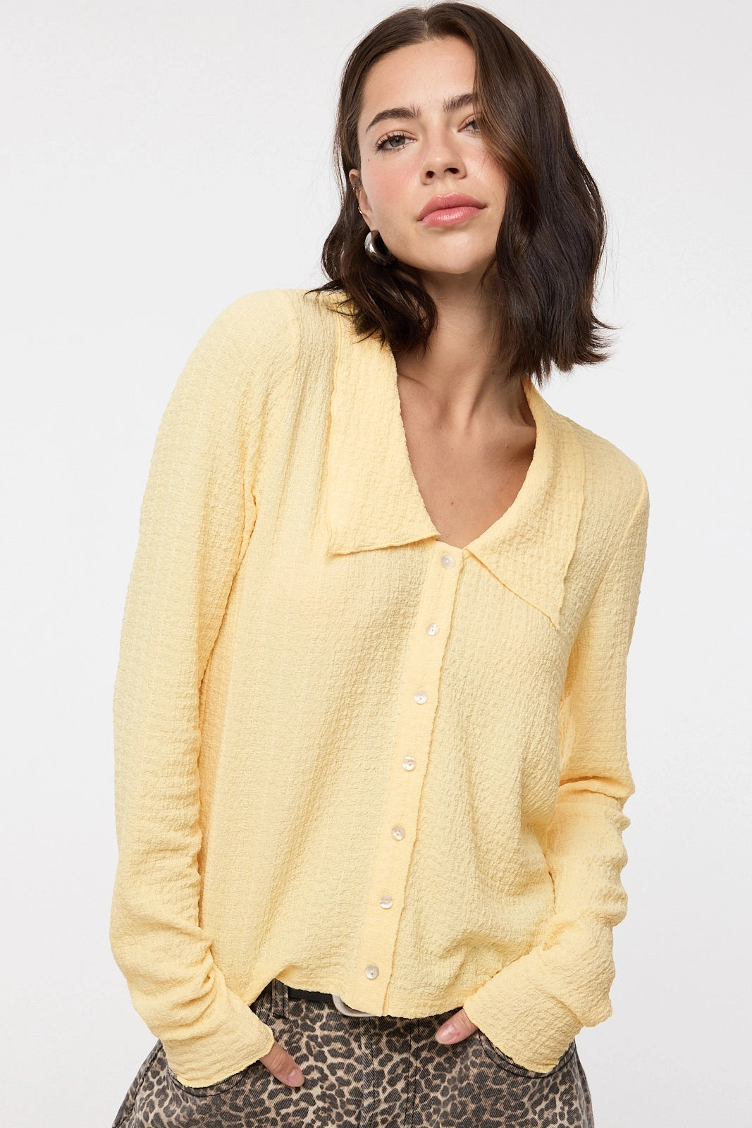 Seamless Construction Design QuickRelease Closure Textured Button Up Knit Top - Daisy
