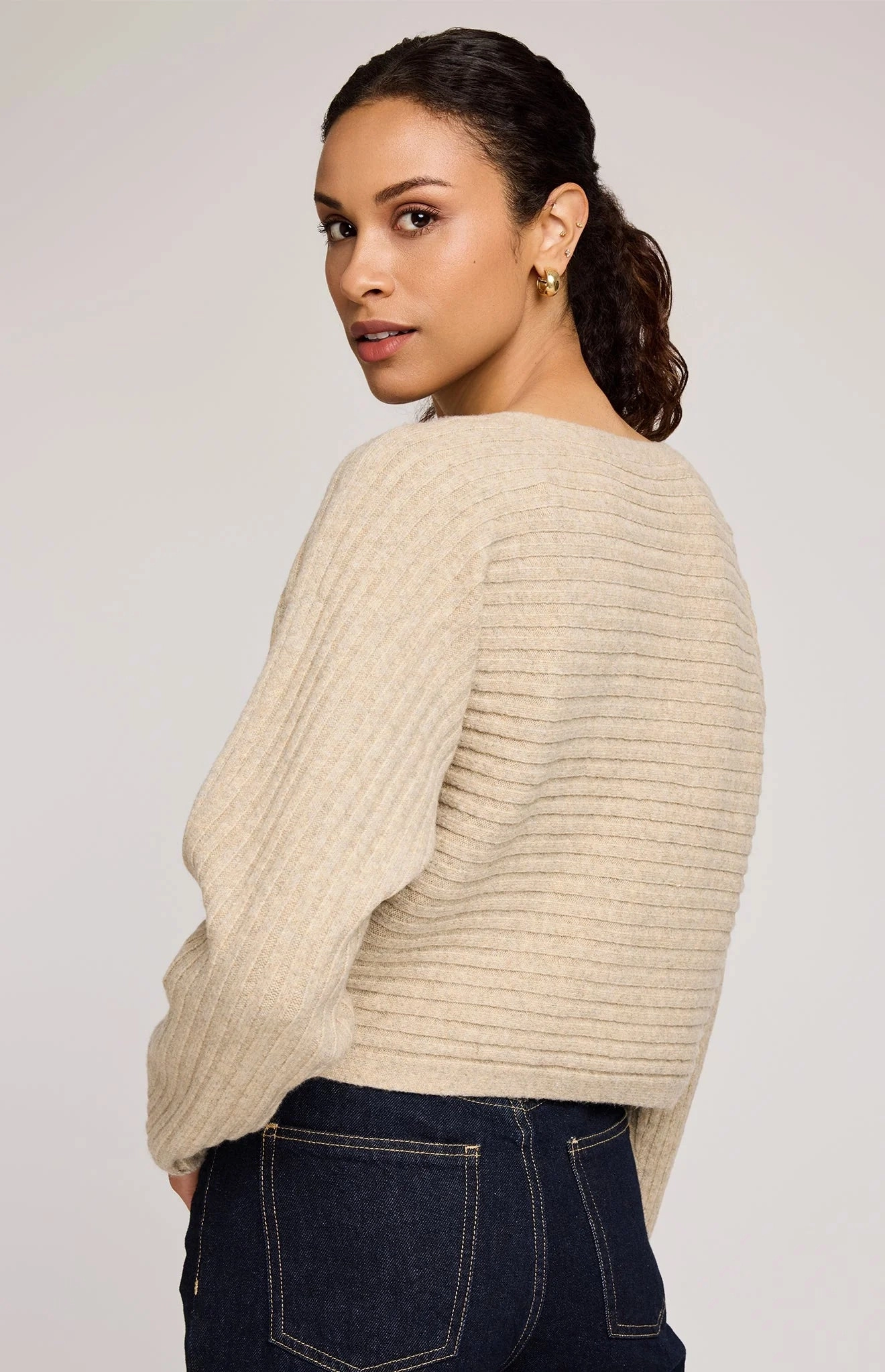 Niko Pullover Sweater - Heather Khaki Convertible Style Airflow Mesh Insert