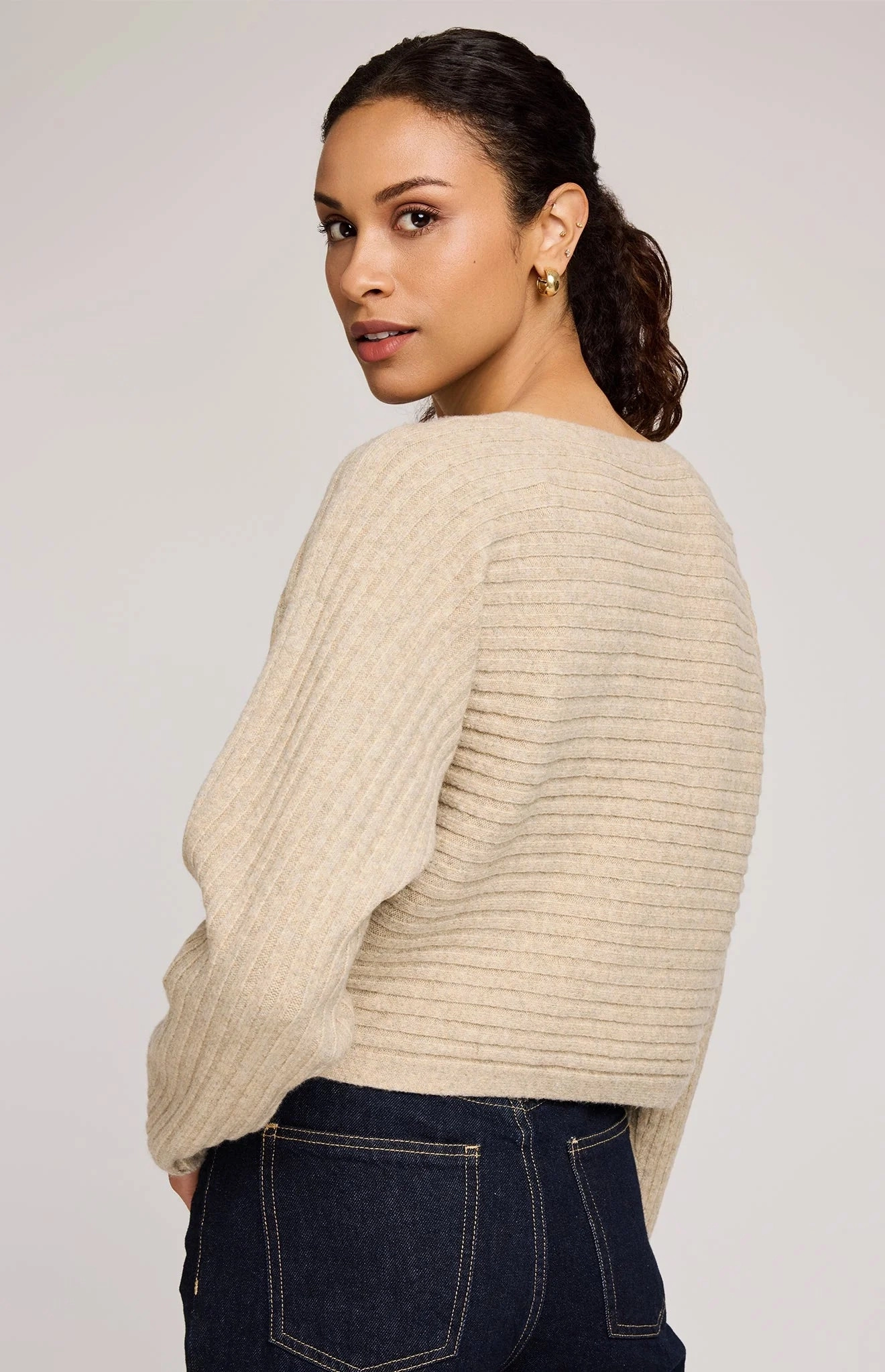 Niko Pullover Sweater - Heather Khaki OrganicCottonBlend SeamlessKnitConstruction