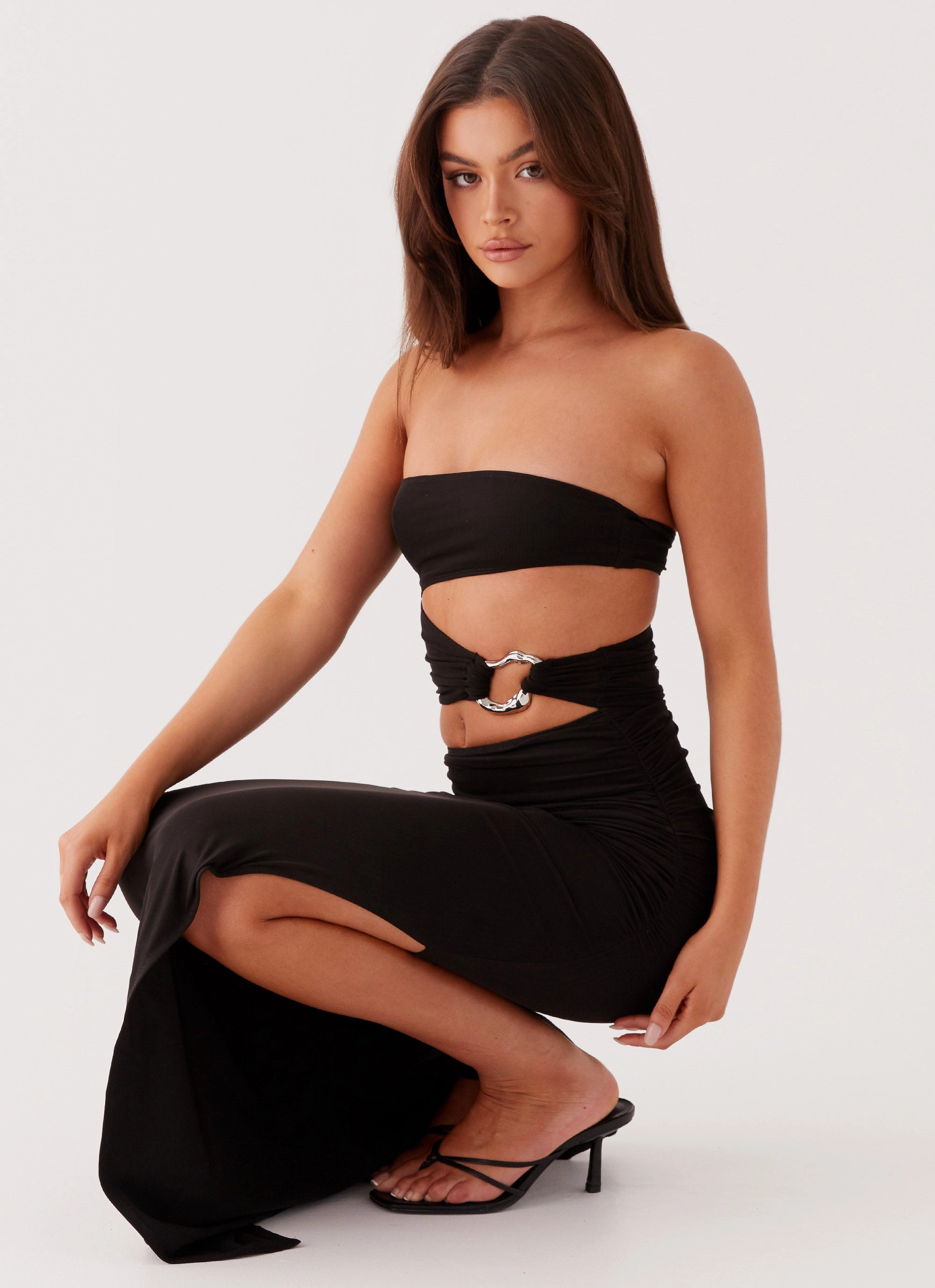 Structured Fit Into Pieces Mesh Maxi Dress - Black