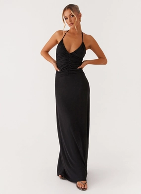 Flattering Cut Kansas Maxi Dress - Black