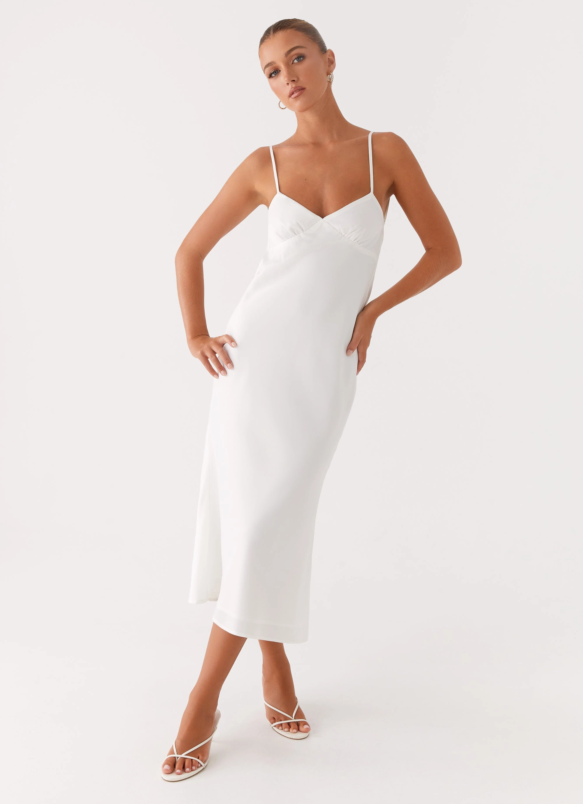 Bentley Midi Dress - White Chill Design Chill Piece