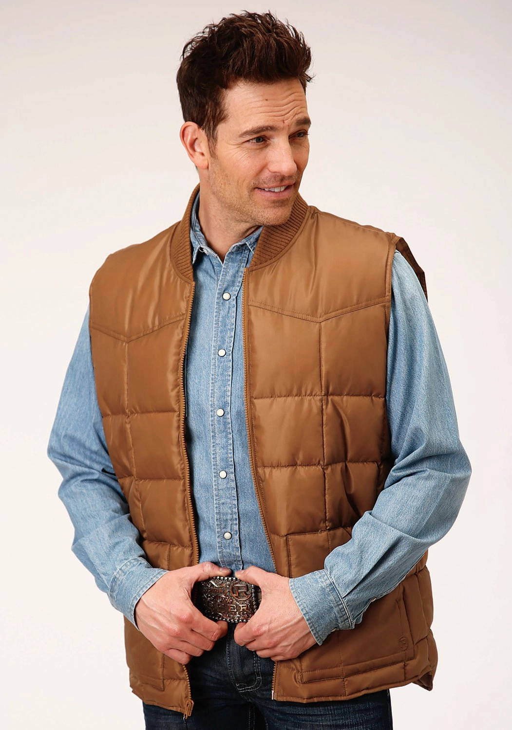 Roper Mens Caramel Polyester Insulated Vest Convertible Features