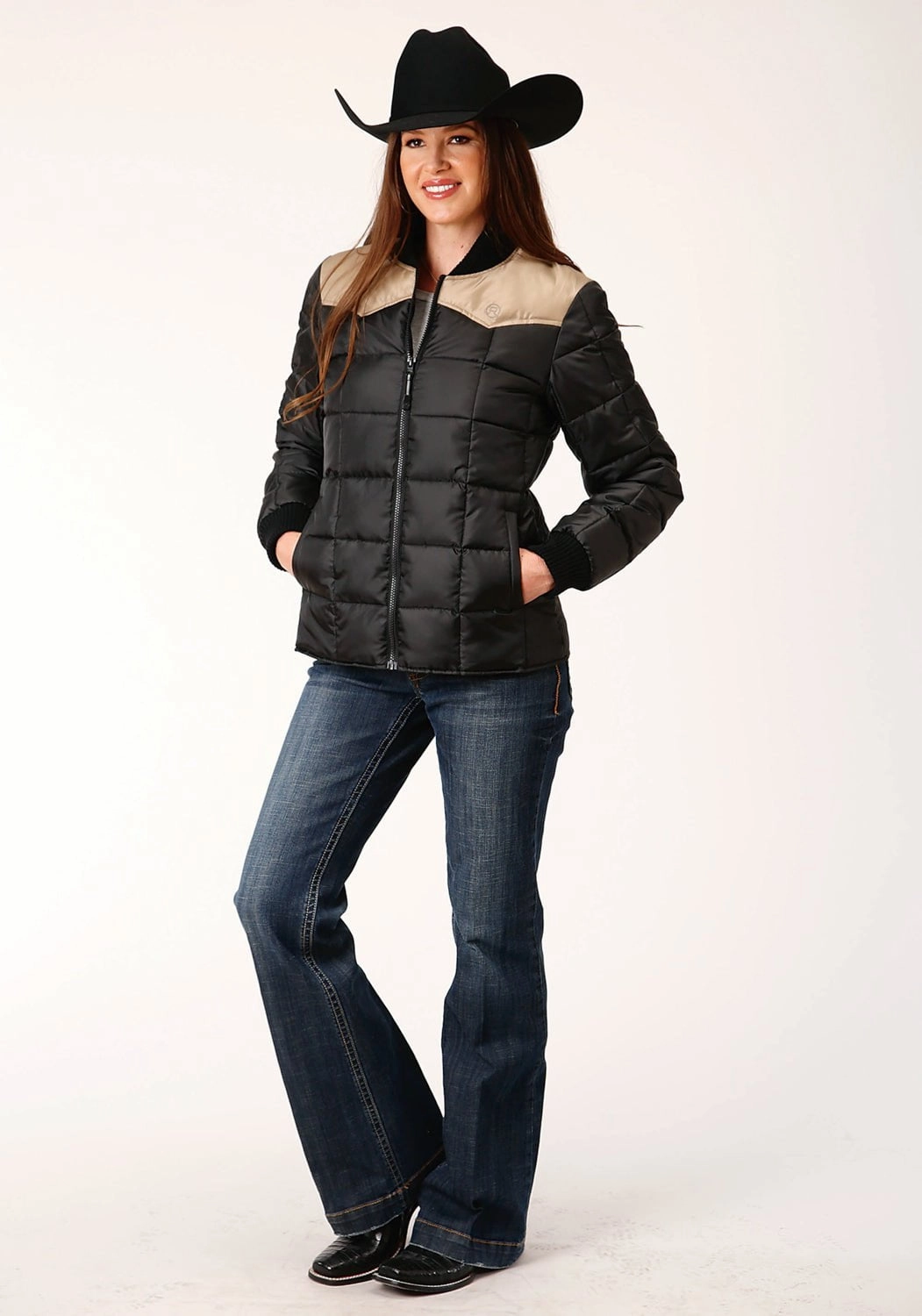 Roper Womens Western Polyfill Black 100% Polyester Softshell Jacket Recycled Textile Articulated Knees