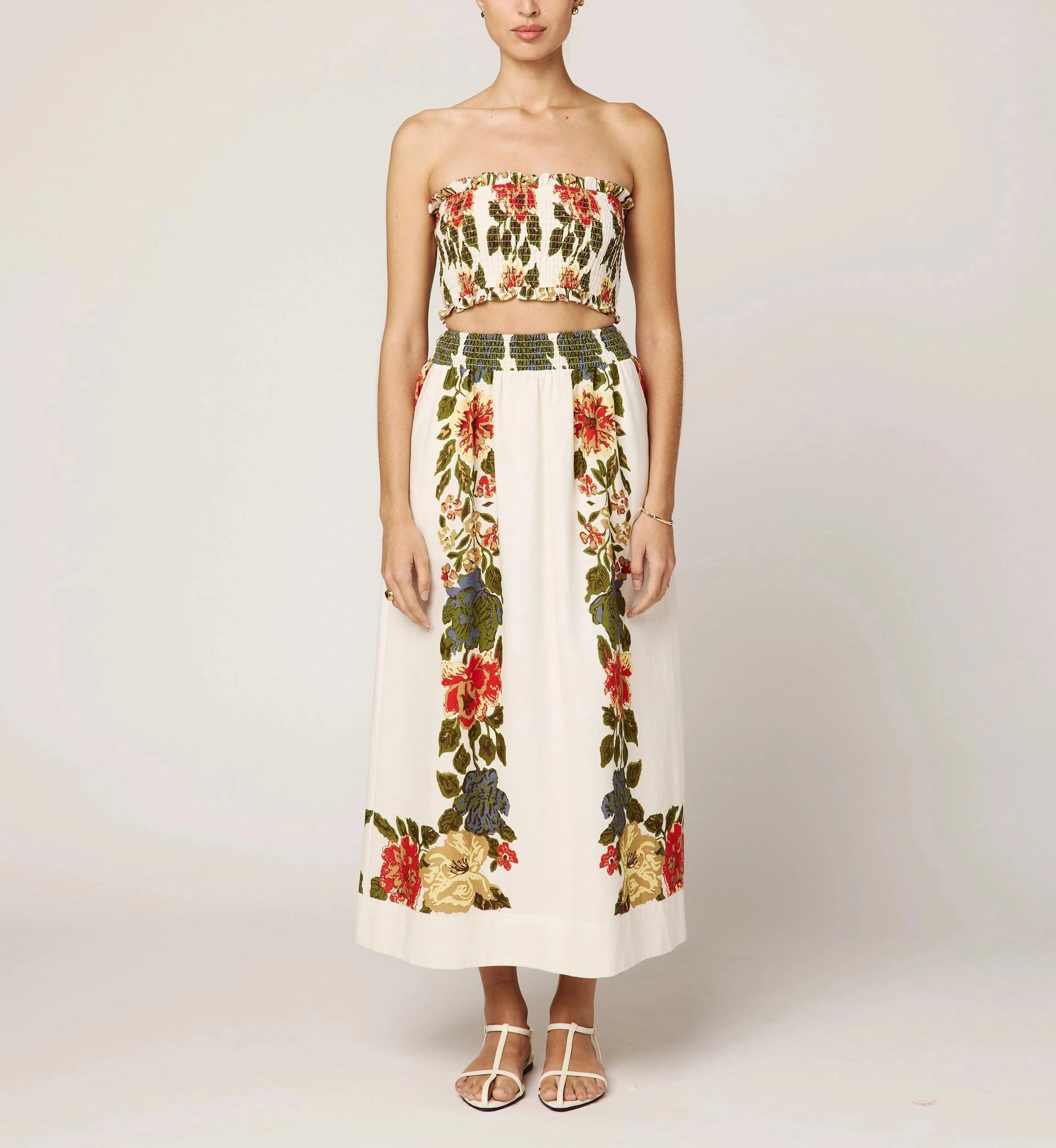 Weighted Hem Design Ruby Set | Juliet