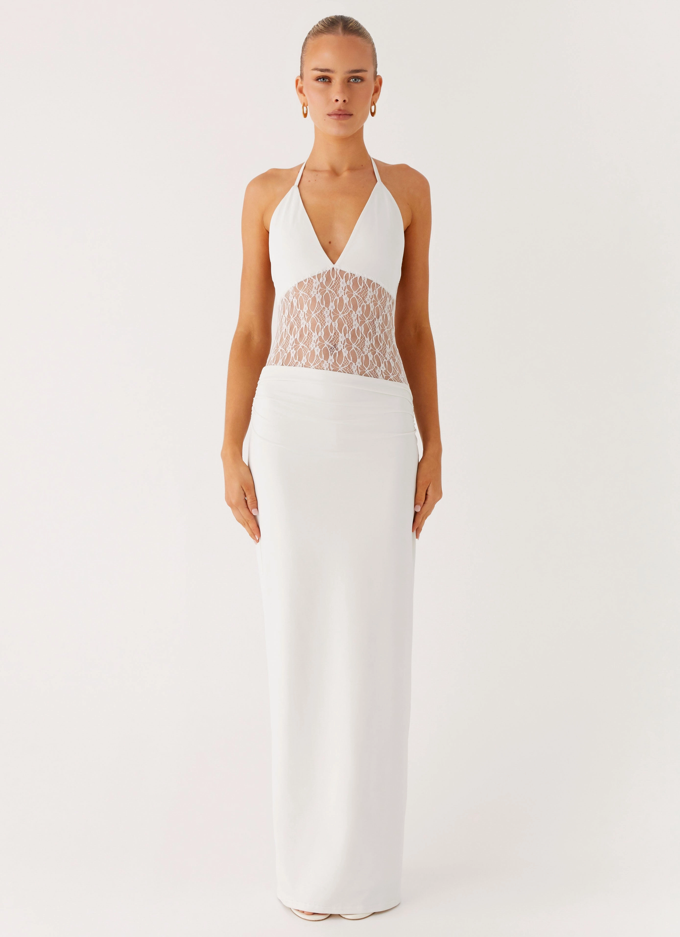 Enchant Lace Maxi Dress - Ivory Shiny surface Polished Wear