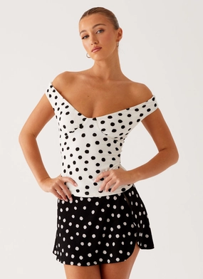 EasyCare Material Tailored Silhouette Rylie Top - White Polka Dot