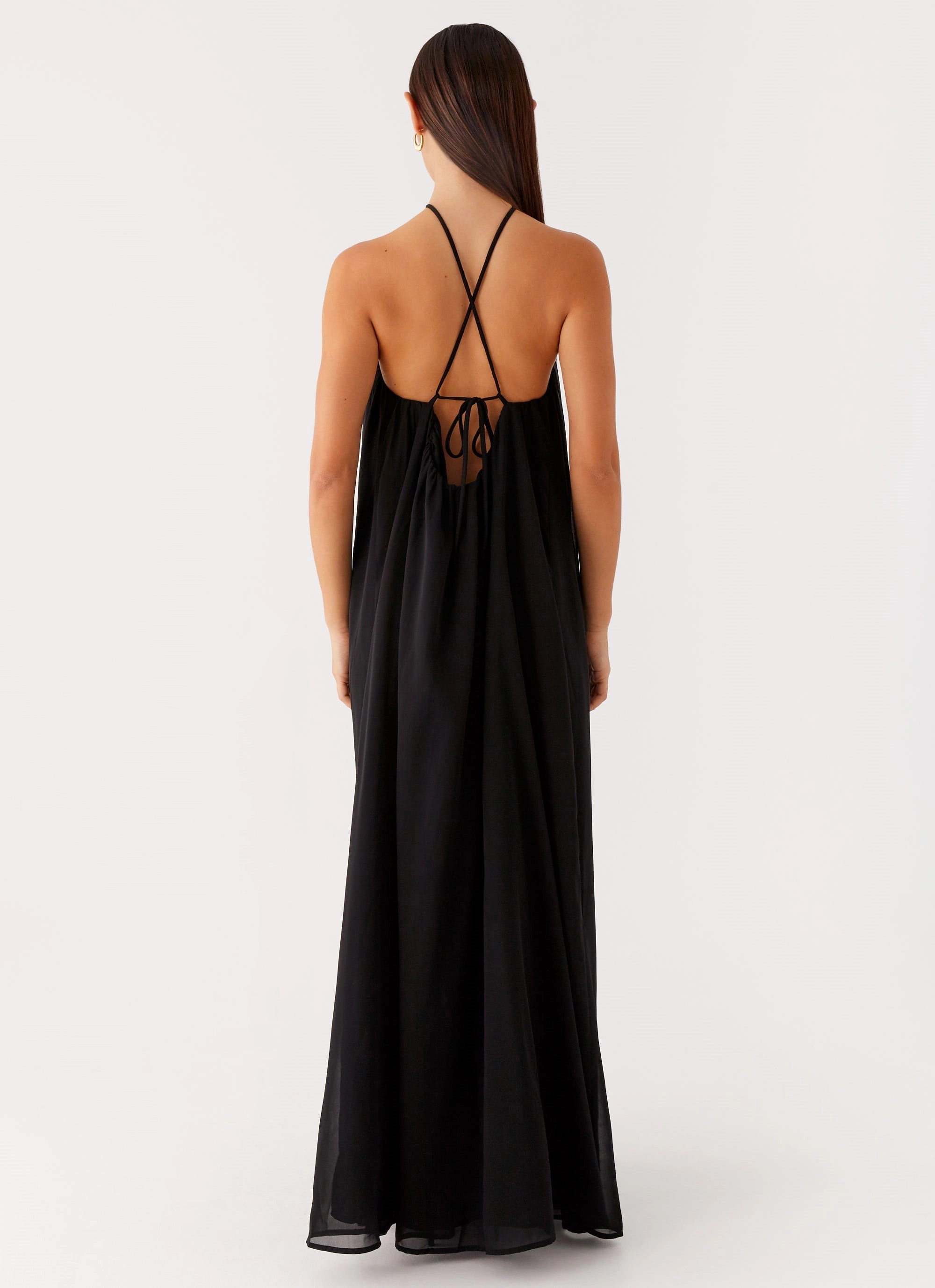 Sporty Comfort Timeless Style Wear Saba Maxi Dress - Black