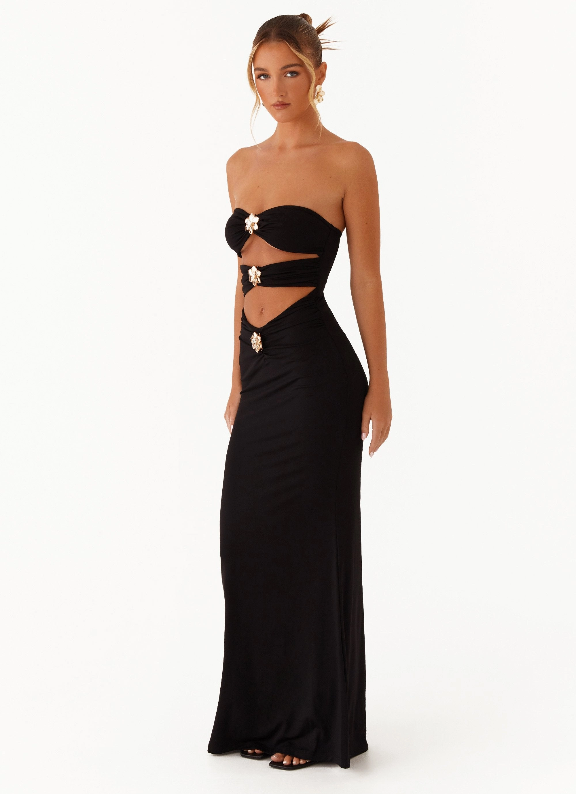 Save Me Maxi Dress - Black Playful design piece Relax Cut