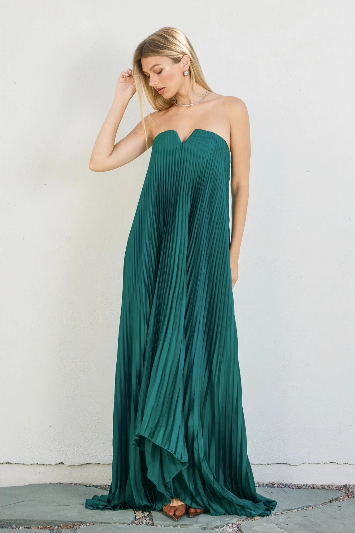 Airy Movement Moonglade Pleated Maxi Dress - Emerald