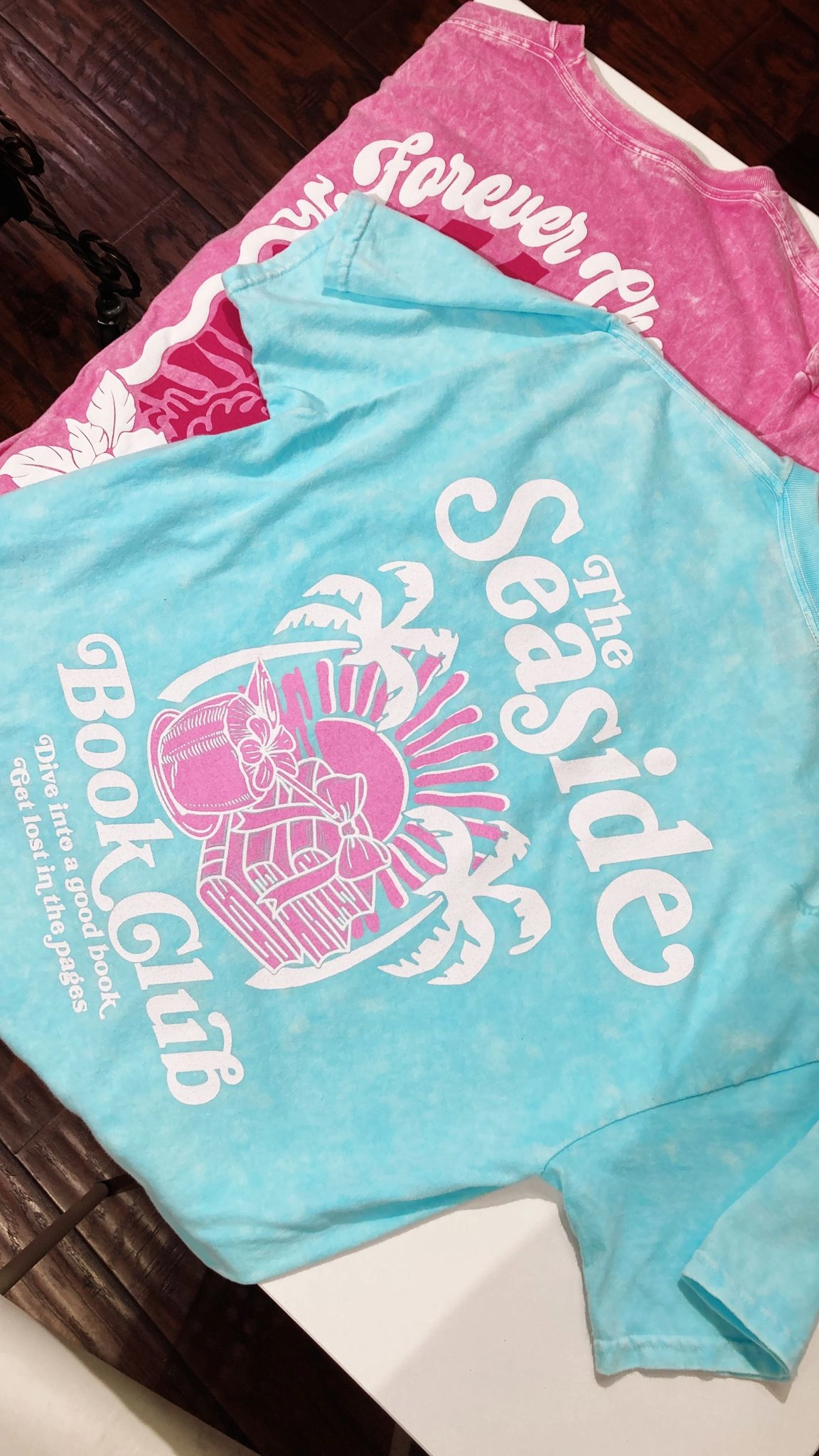 Seaside Book Club S-XL Fashionable Wear