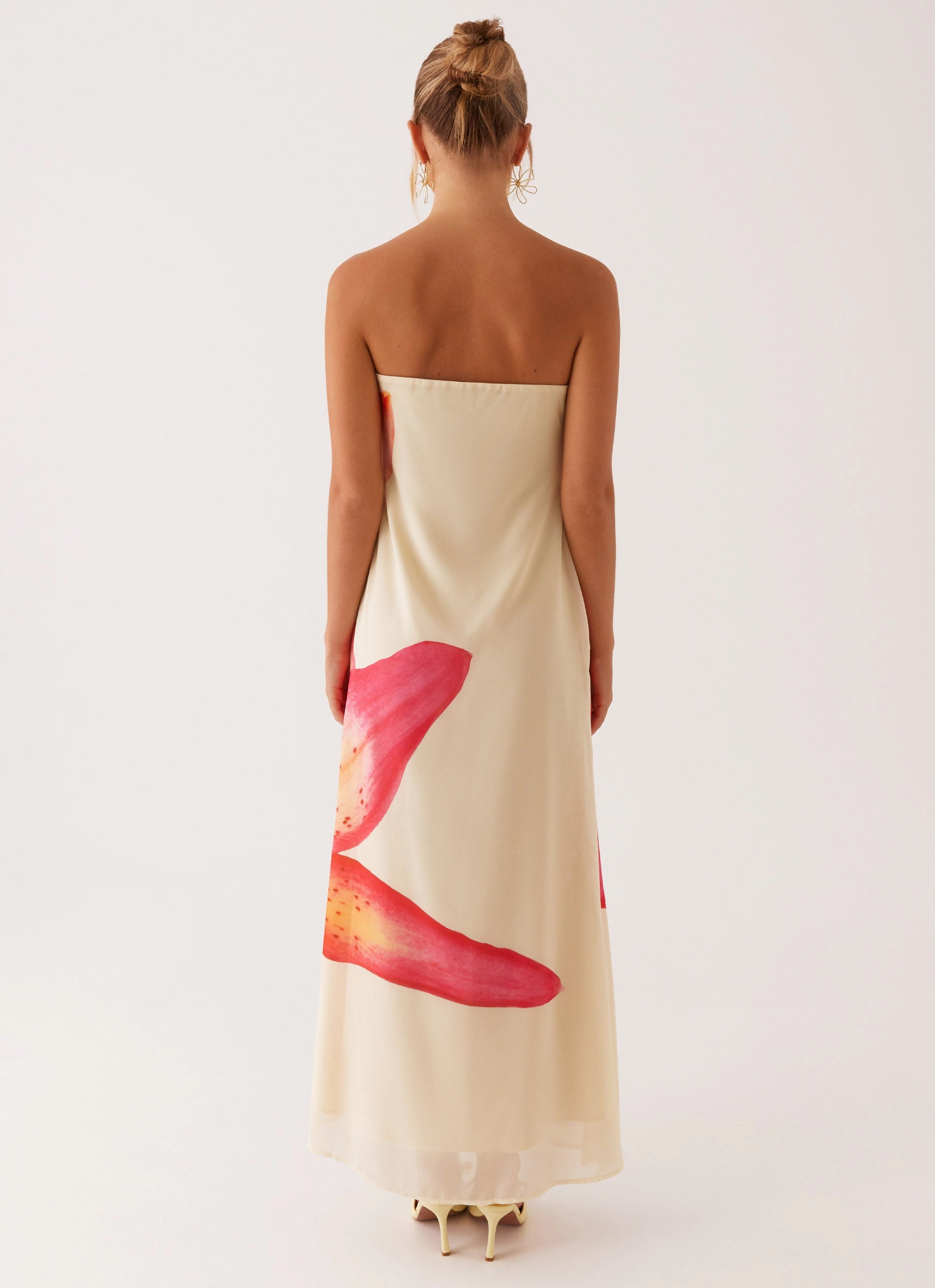 Feminine layered dress Elegant Layers Darcy Maxi Dress - Yellow Floral