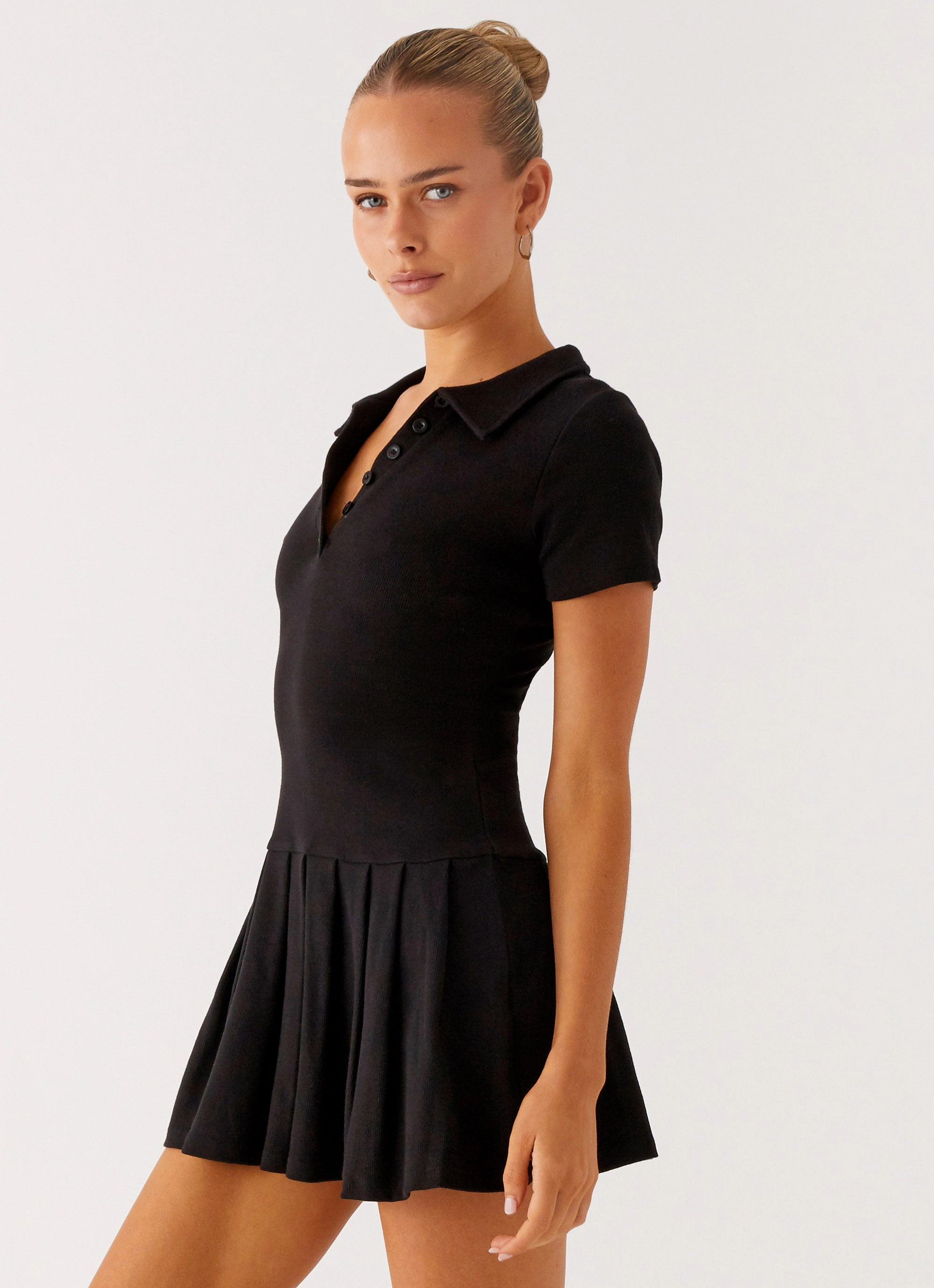 Alondra Mini Dress - Black Classic knee-length dress Back Detail