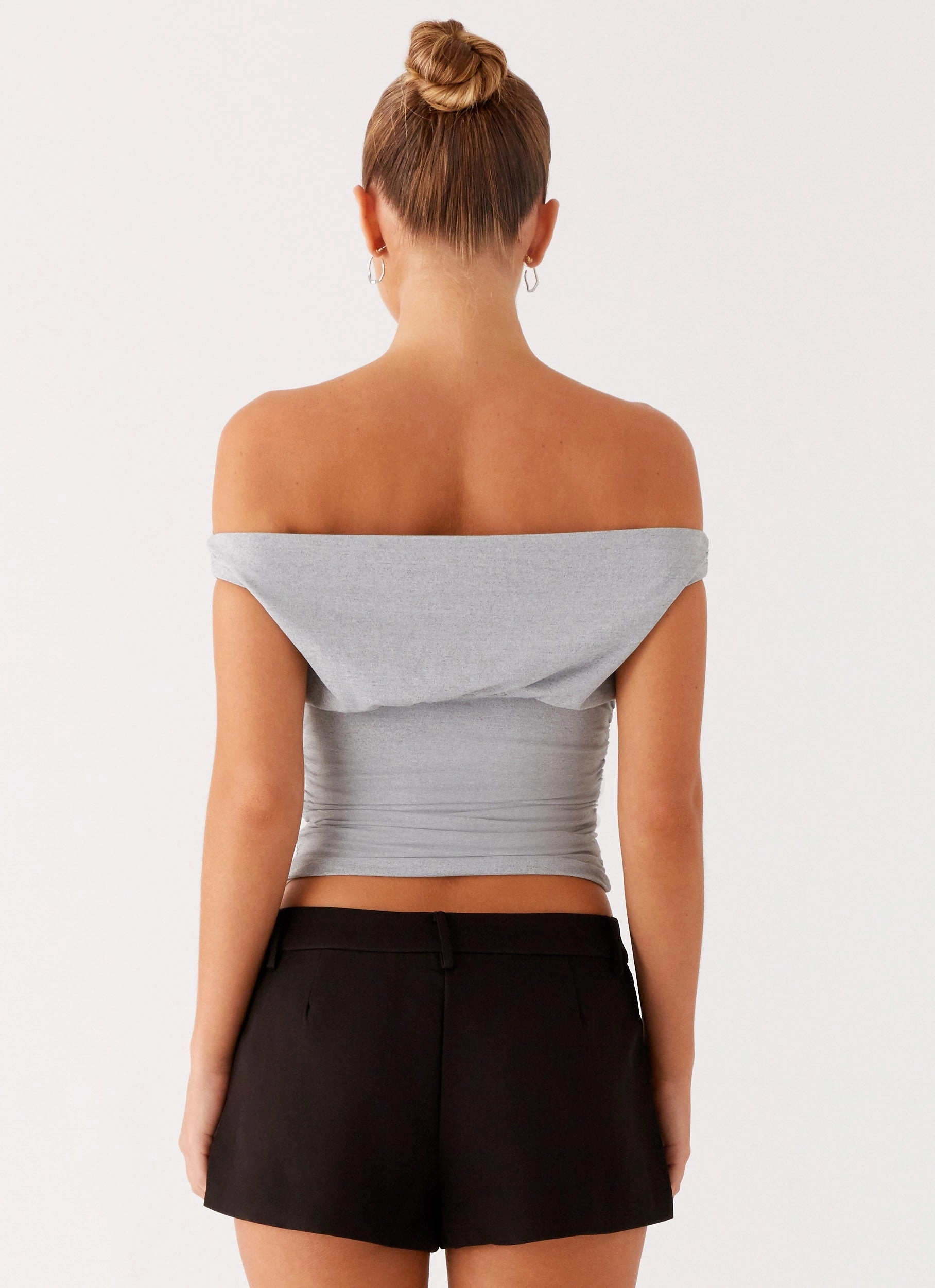 QuickDry Technology NonSlip Grip Tape Reva Off Shoulder Top - Grey