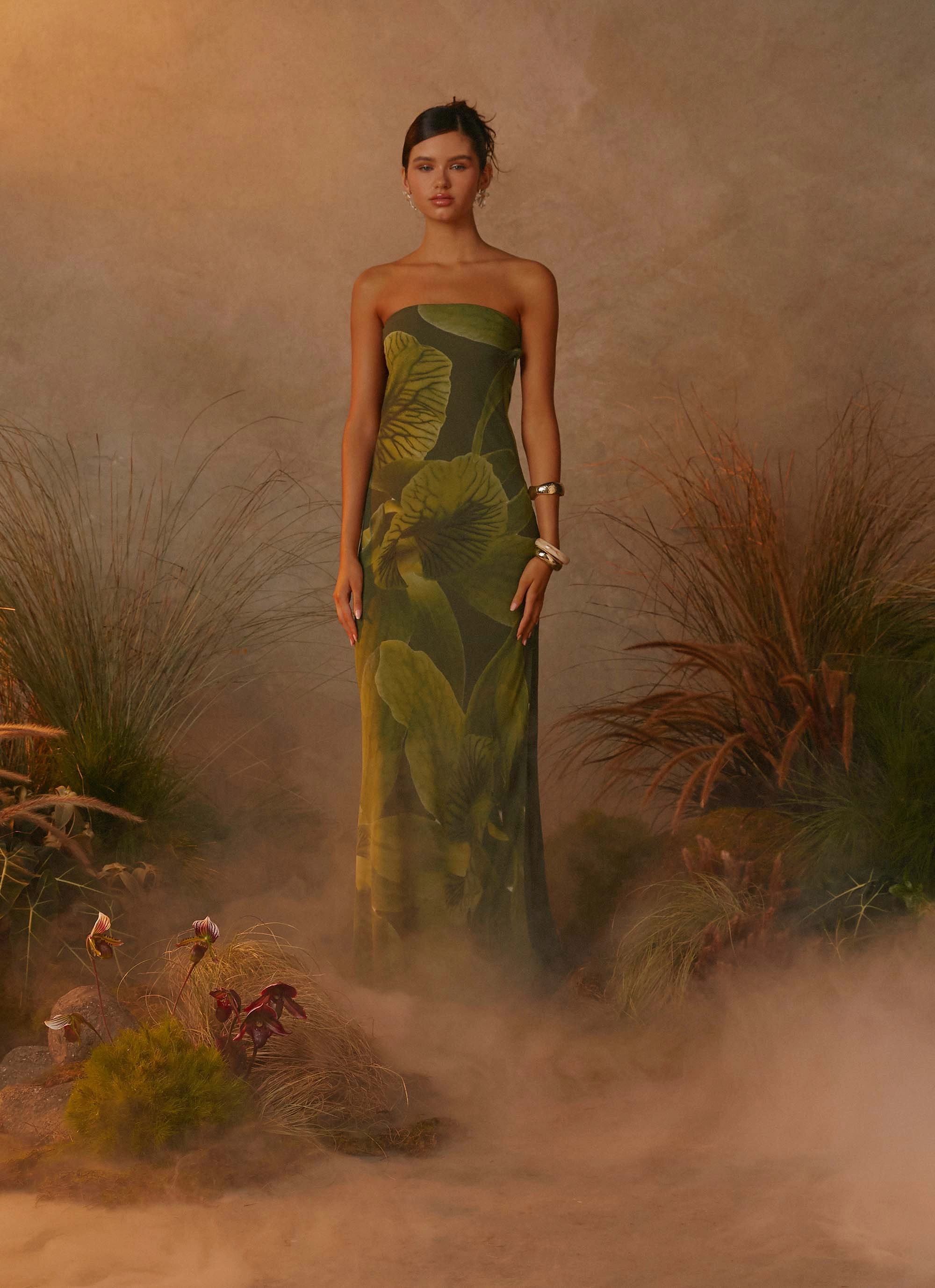 Nettle Maxi Dress - Tropic Floral Chilly Wear urban vibe