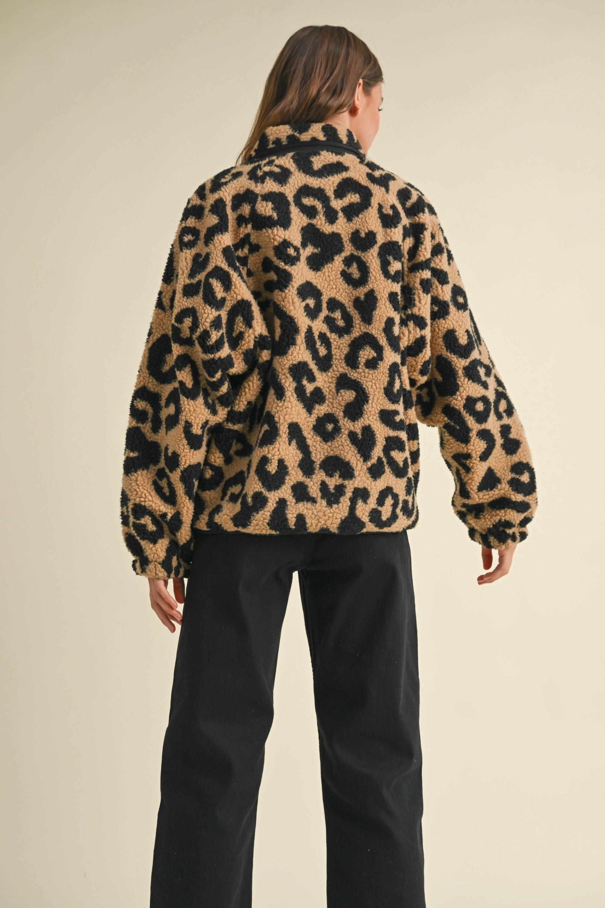 Sherpa Leopard Jacket BreathableBack Airflow Weave Pattern