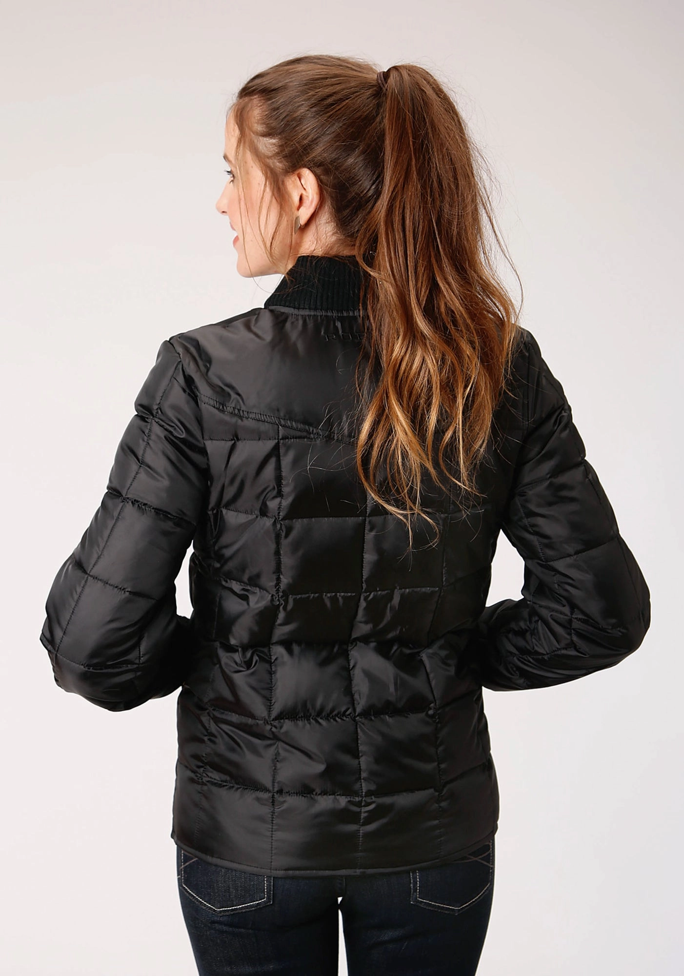 Roper Womens Black Polyester Insulated Price Point Jacket Sustainable Material Wind Resistant Lining