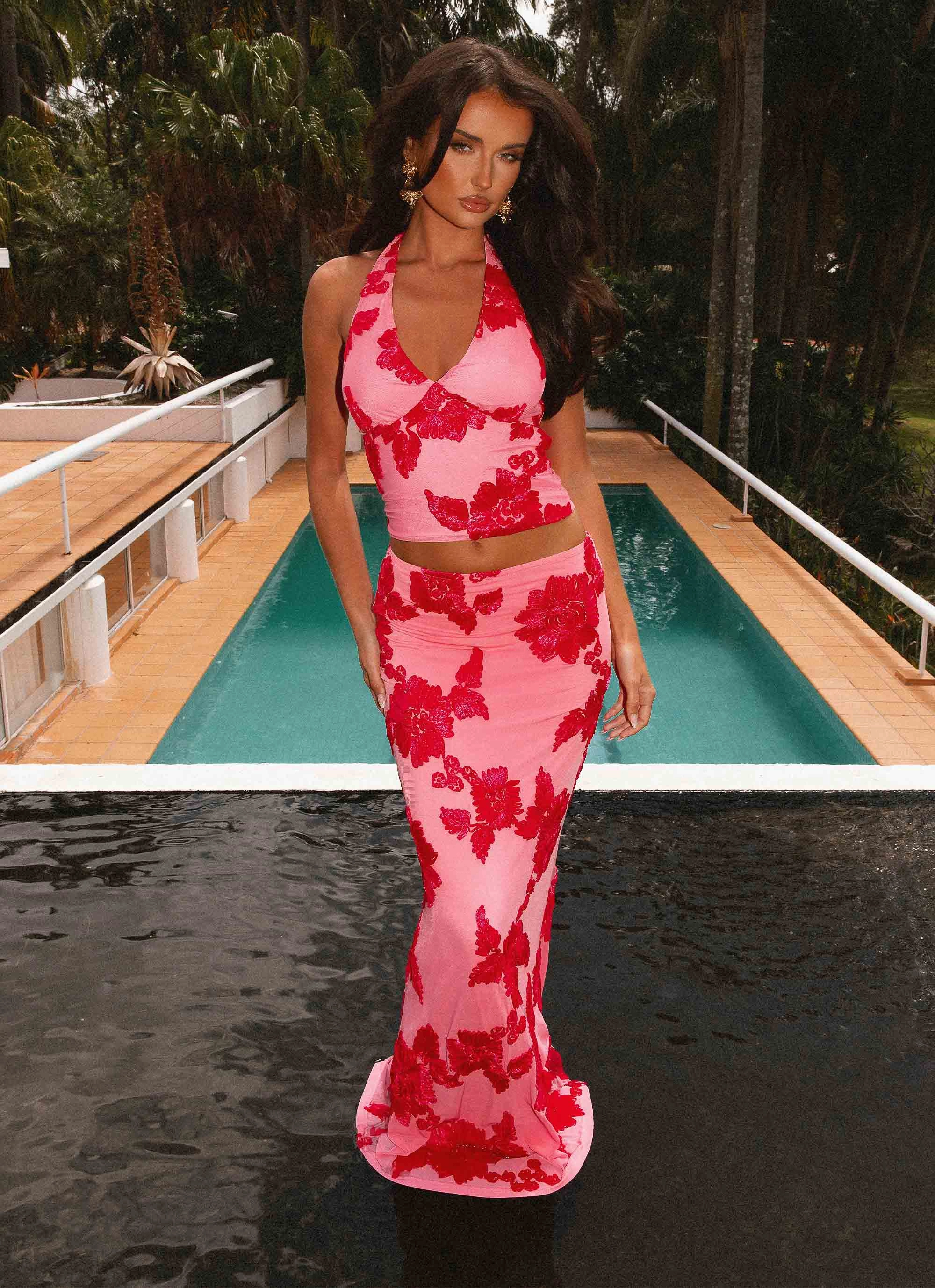 Radiate Halterneck Top - Pink Biodegradable Fiber Composition HighStretchElastic