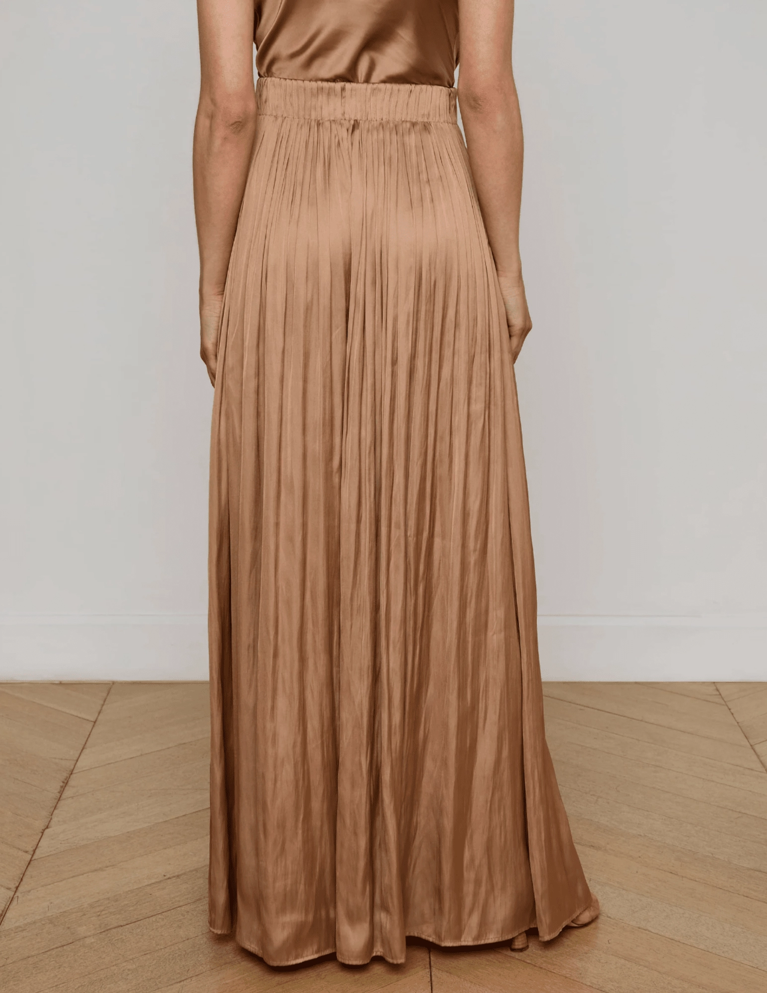 StretchWaistband L'AGENCE Haylo Wide Leg Satin Pant