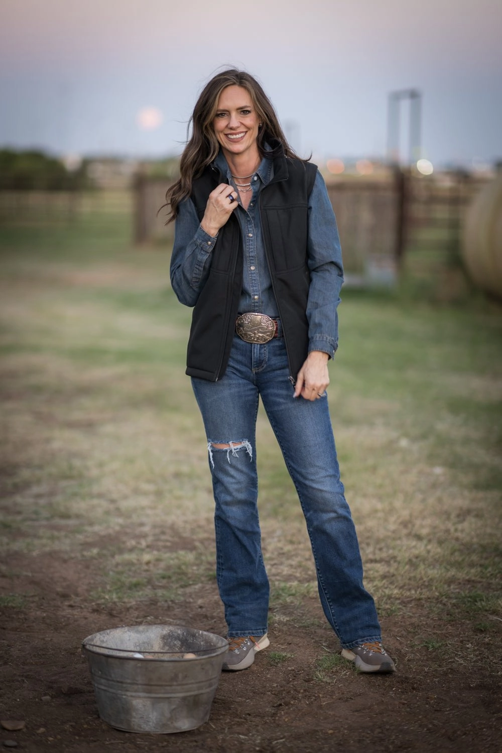 STS Ranchwear Womens Weston Vest Black Poly/Spandex Fleece Vest Pattern Print