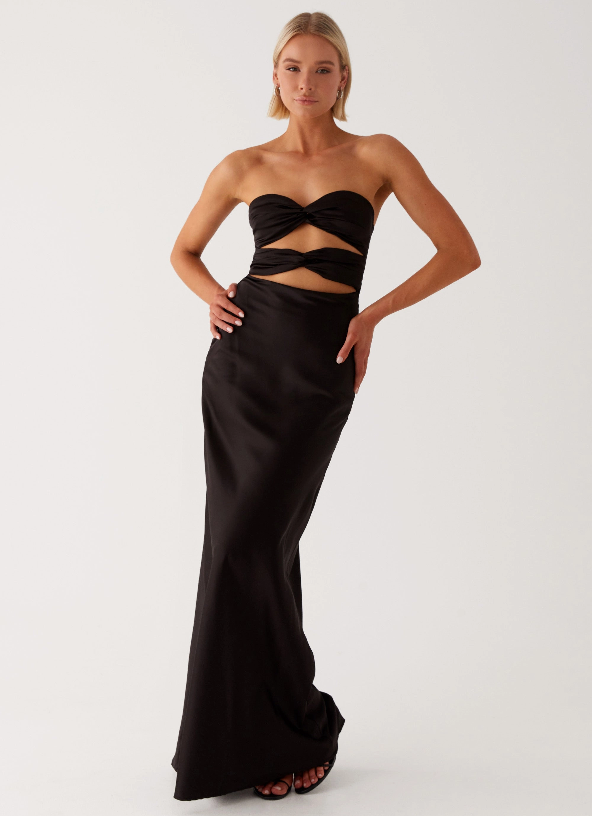 Subtle Look Trendy Fit Tianna Strapless Maxi Dress - Black