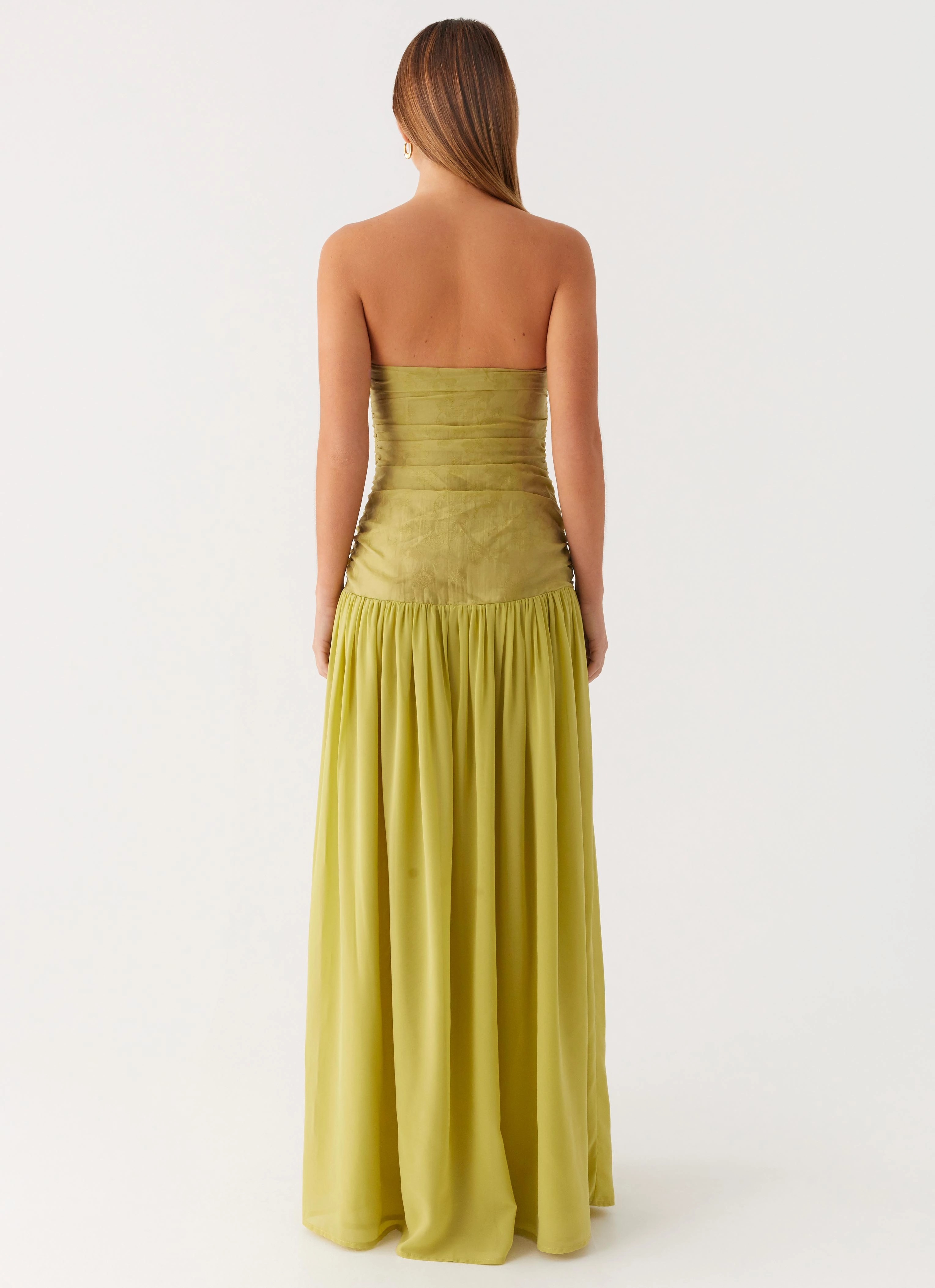 Dreamer Maxi Dress - Lime Zest Contemporary Vibe Street Look