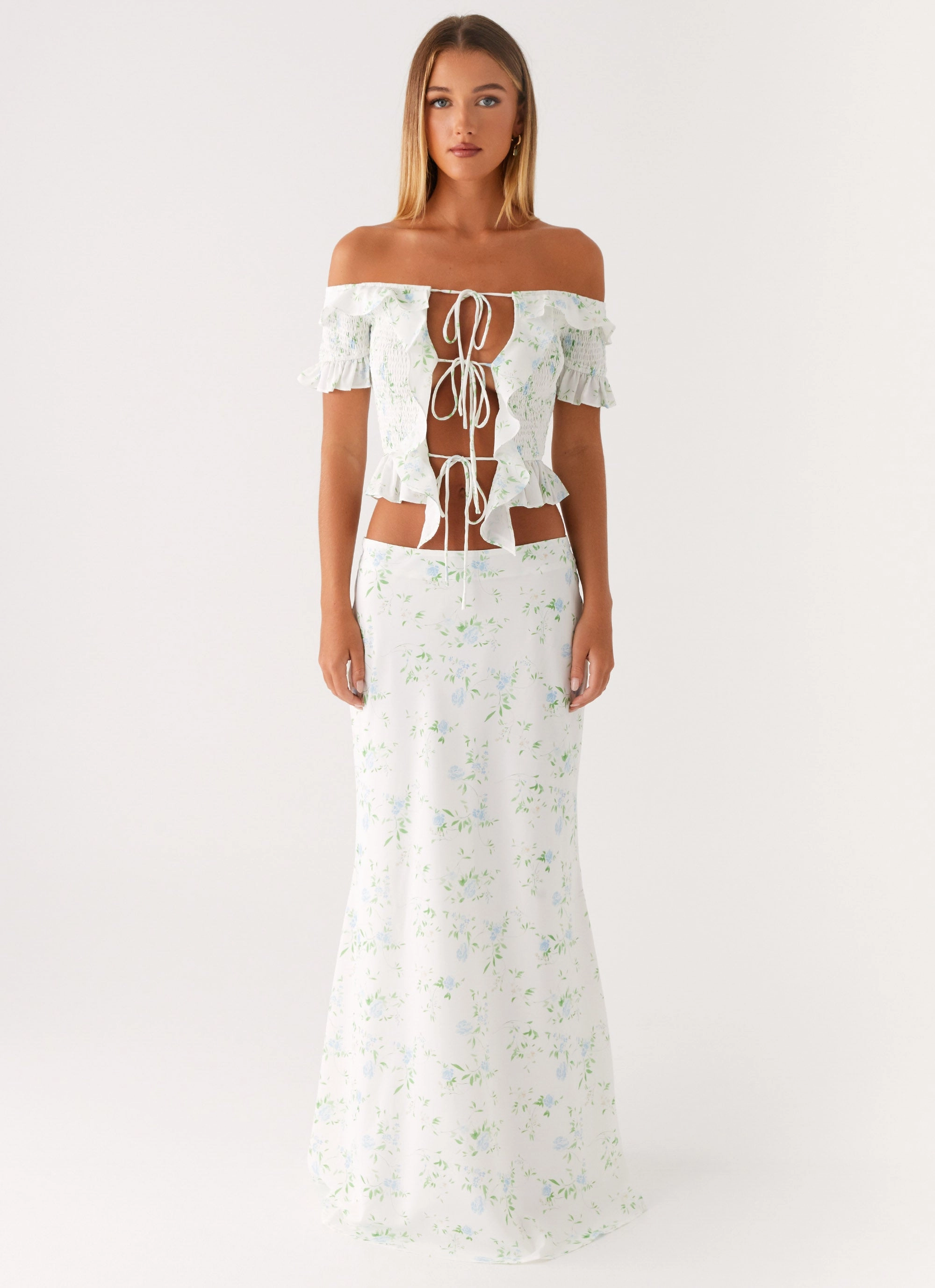 Star Girl Top - Vintage Ditsy Floral Slim Fit Design