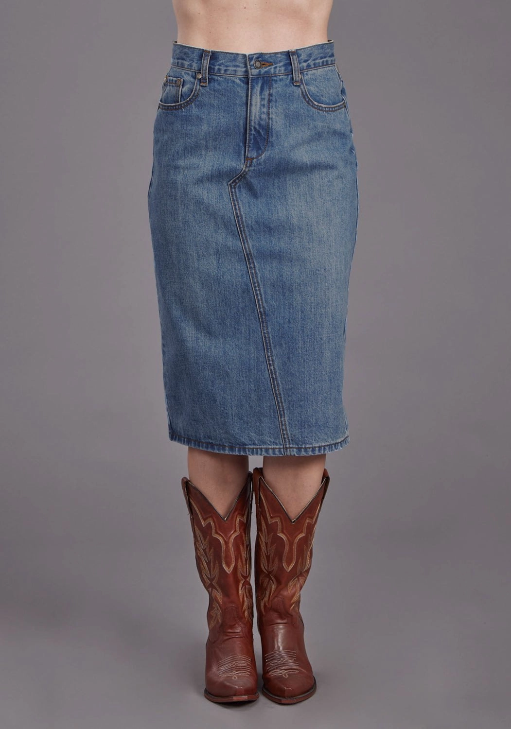 Stetson Womens Asymmetrical Seam Medium Wash 100% Cotton Skirt Tea length Outfit Shot