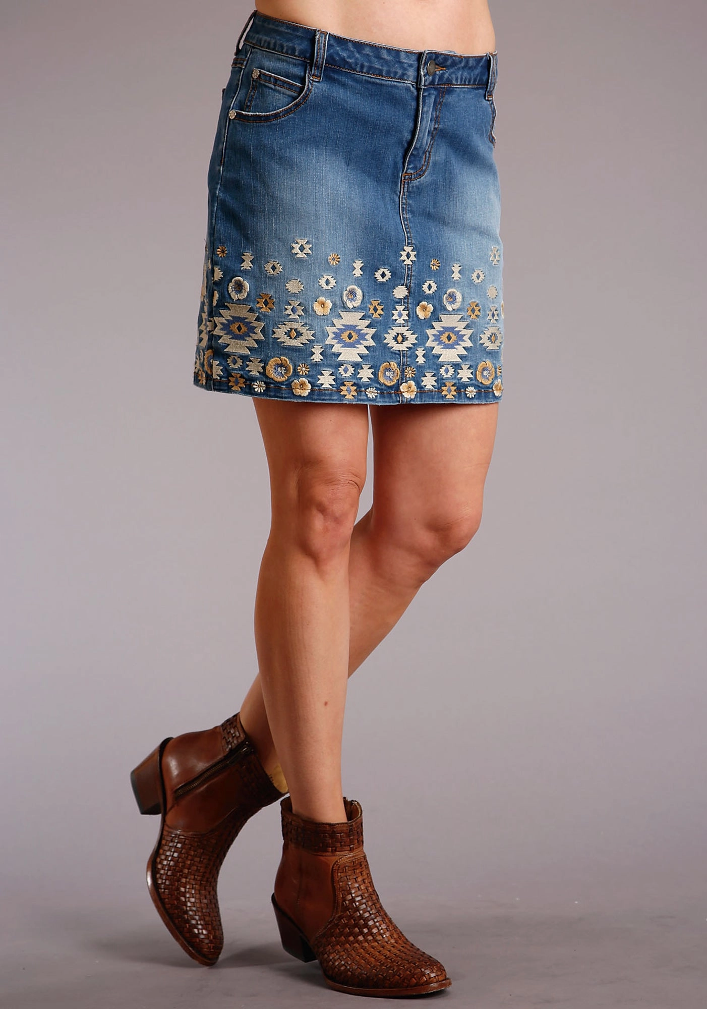 Season To Season Stetson Womens Blue Cotton Blend Aztec Floral Stitch Skirt