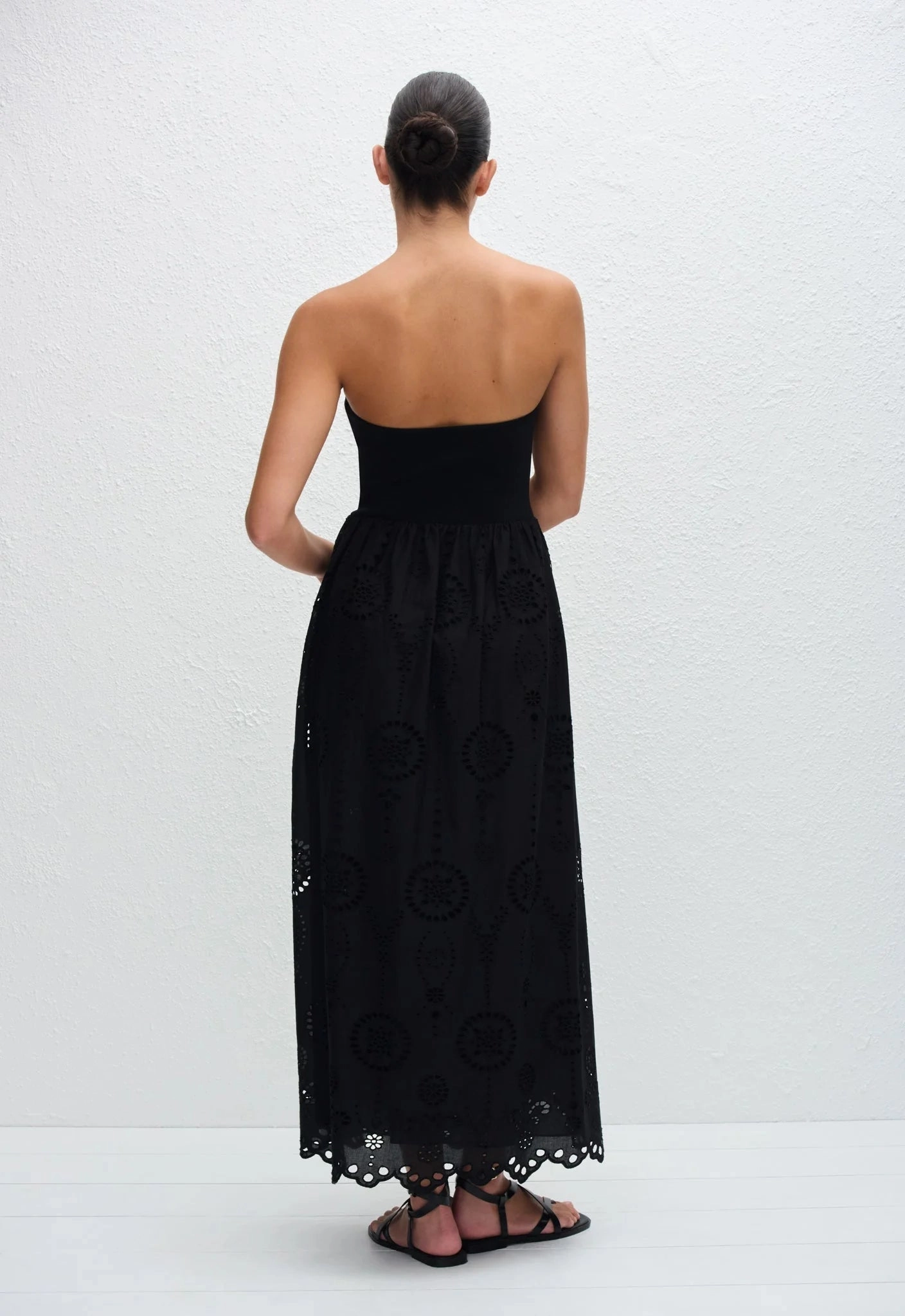 Urban Light V-Neck Strapless Knit and Broderie Dress in Black
