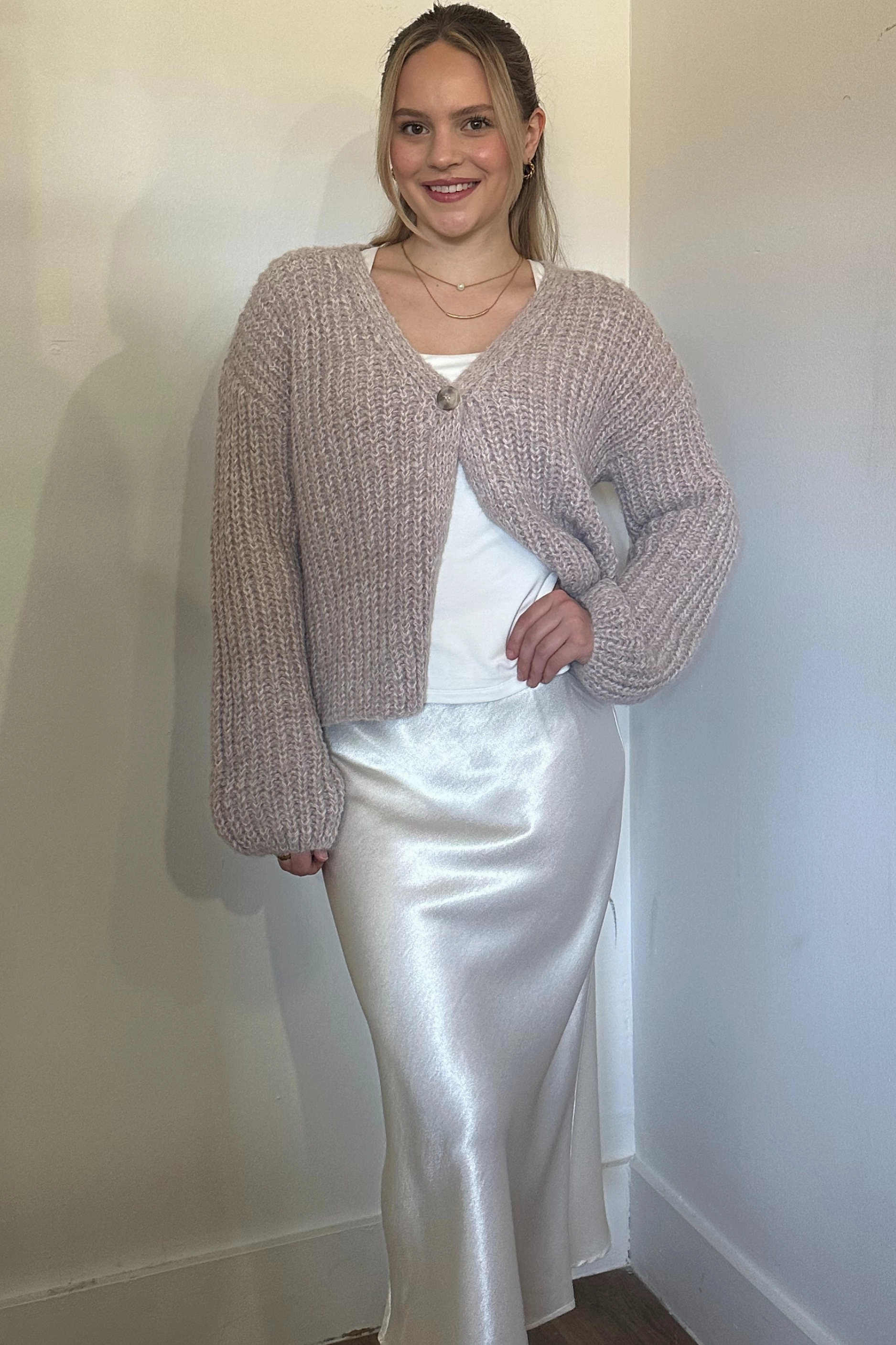 High Waisted Satin Midi Skirt Reinforced Stitching Flexible Ribbed Cuffs