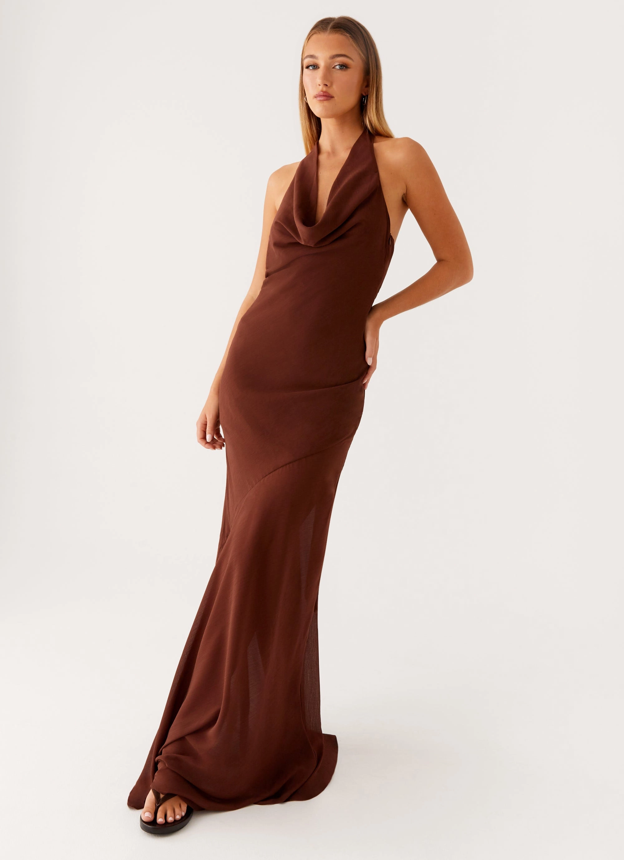 Sullivan Maxi Dress - Chocolate Minimalist Fit