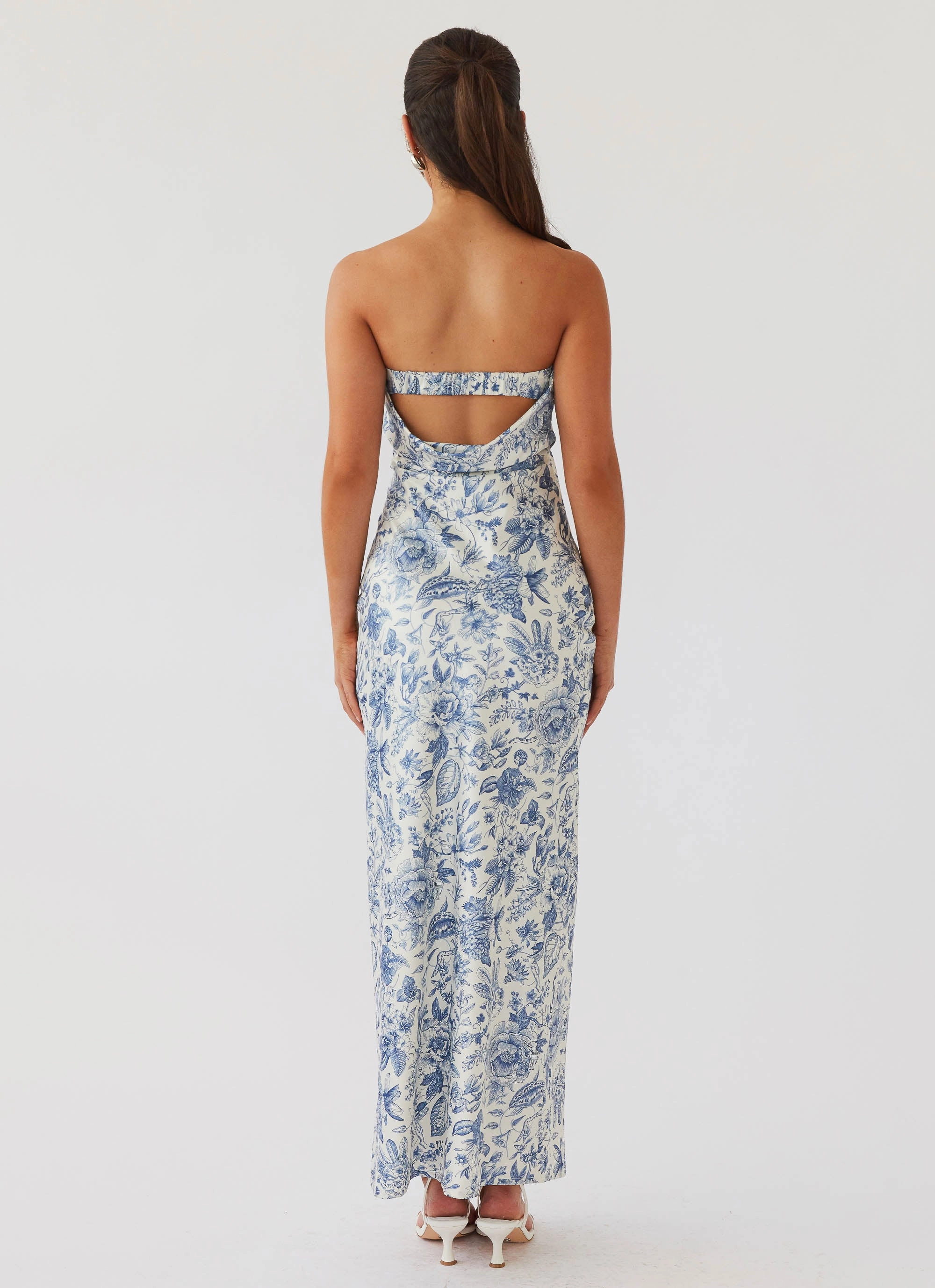 Bloom Soft Sleek Presence Summer Lover Maxi Dress - Blue Paisley