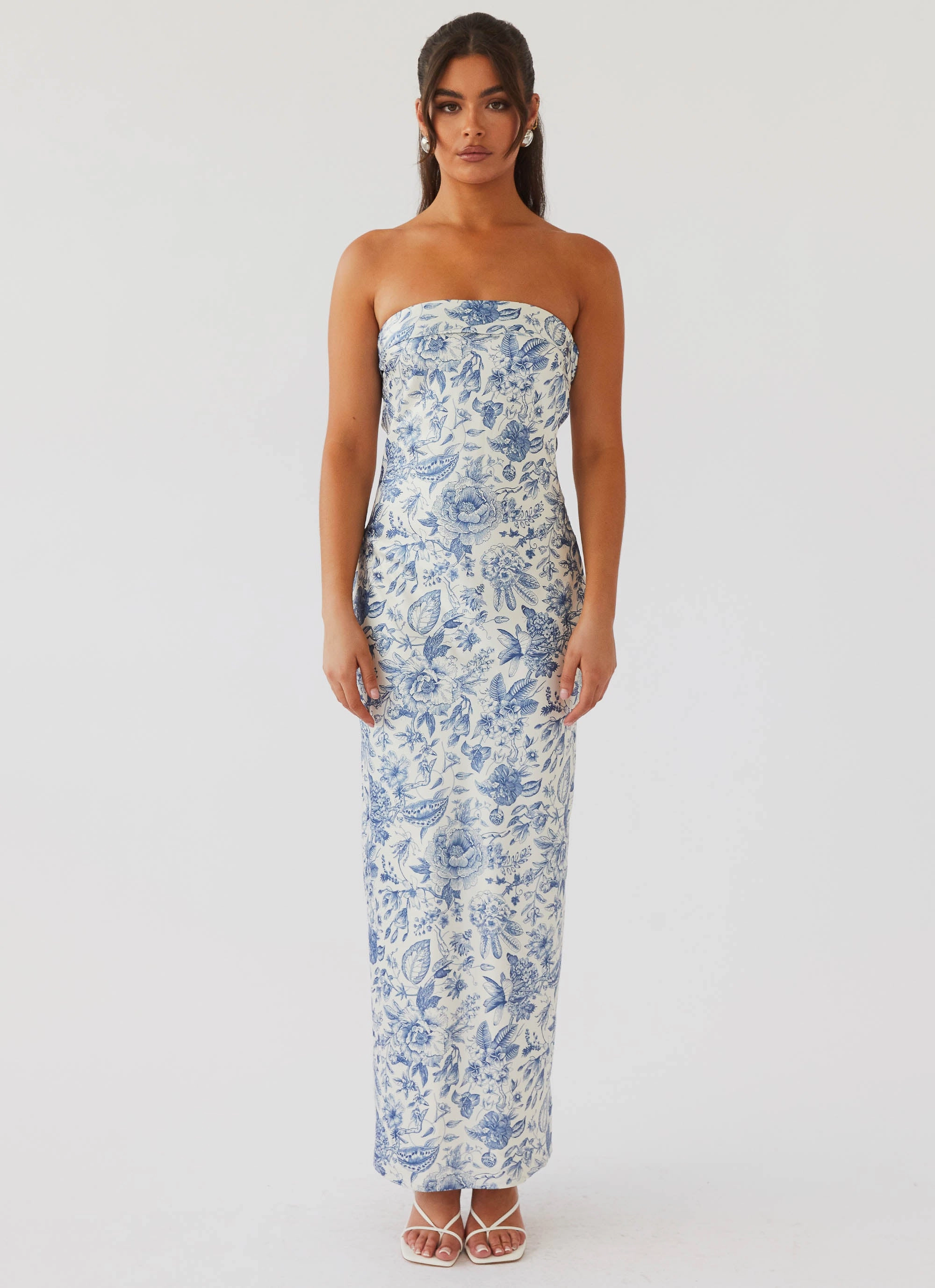 Metallic-Shine Chic Comfort Wear Summer Lover Maxi Dress - Blue Paisley
