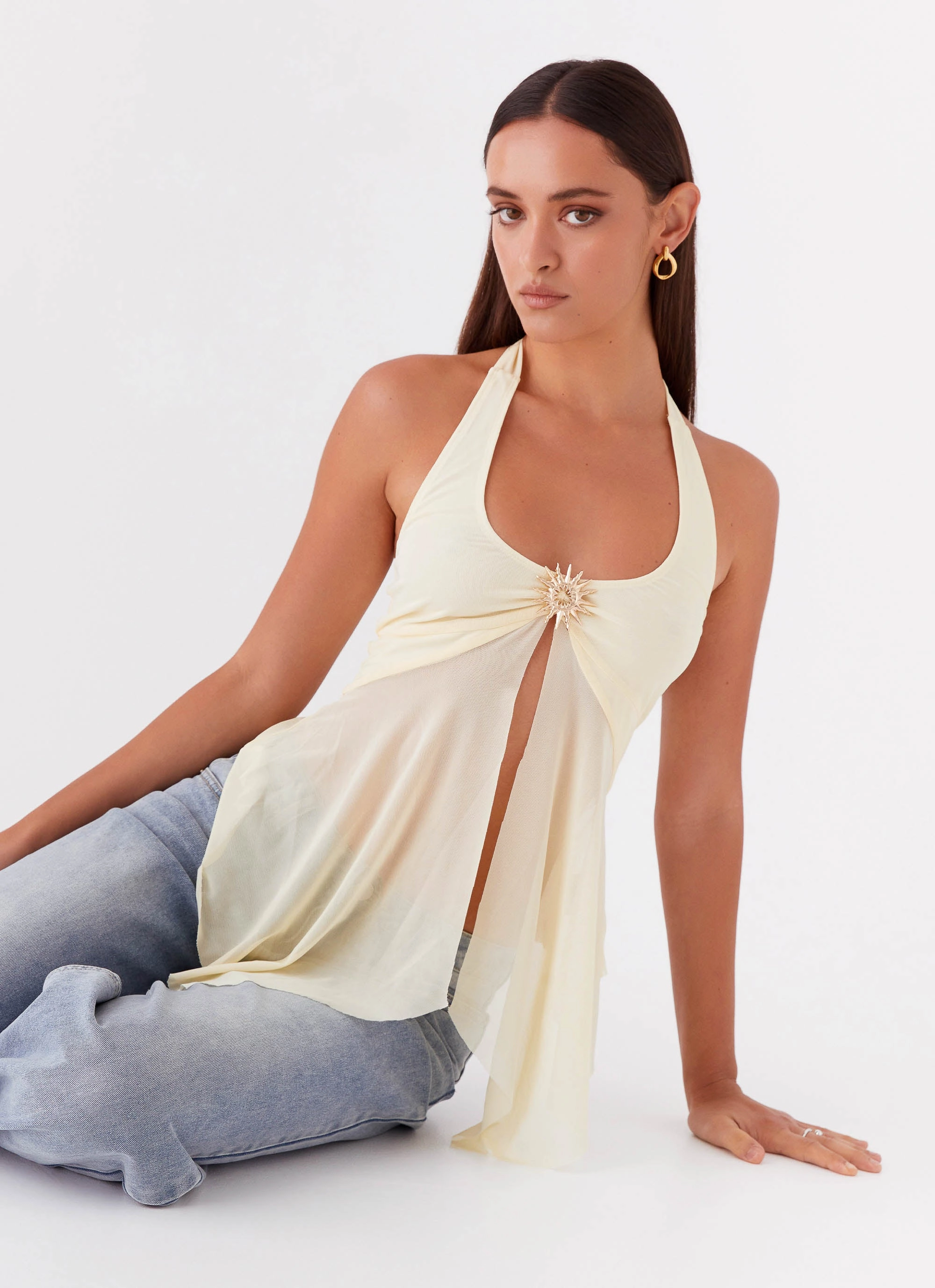 Relaxed Look Sunbeam Mesh Top - Yellow