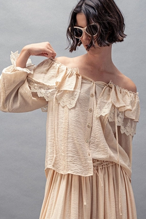 TonalStitching Lace Ruffled Blouse - Ivory