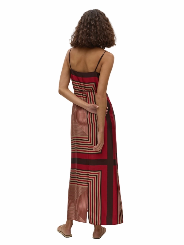 Svea Maxi Dress in Ylva Print Chic formal attire Edgy-Look