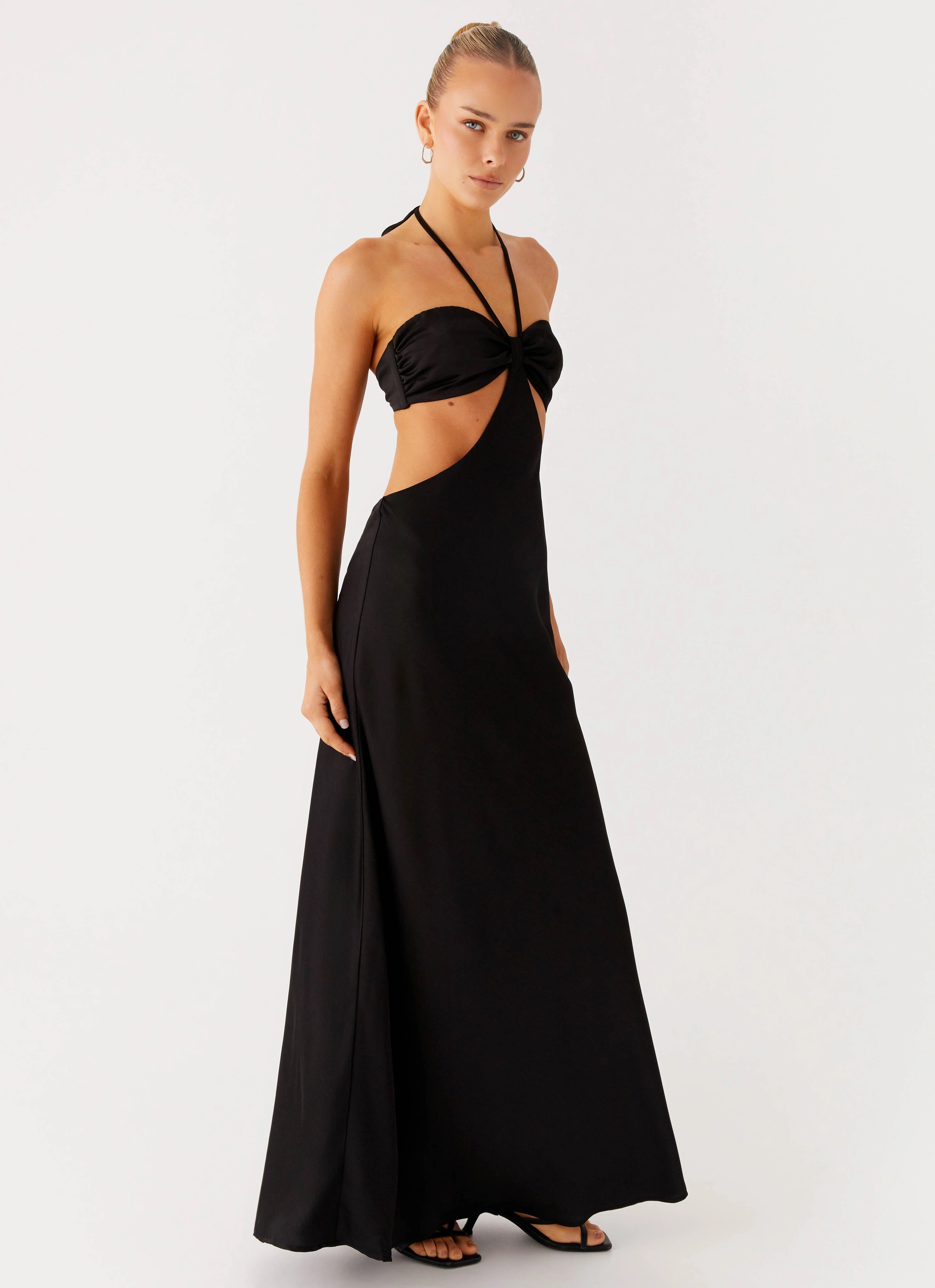 Life Soft Comfy Look Sweetheart Cut Out Maxi Dress - Black
