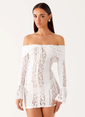 Syvanna Lace Mini Dress - White Side Ruching