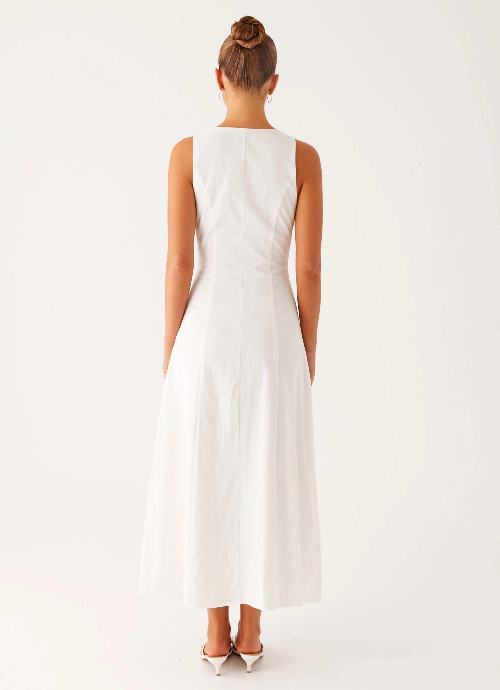Pocket-Detail Occasion Ready Tamsin Linen Maxi Dress - White