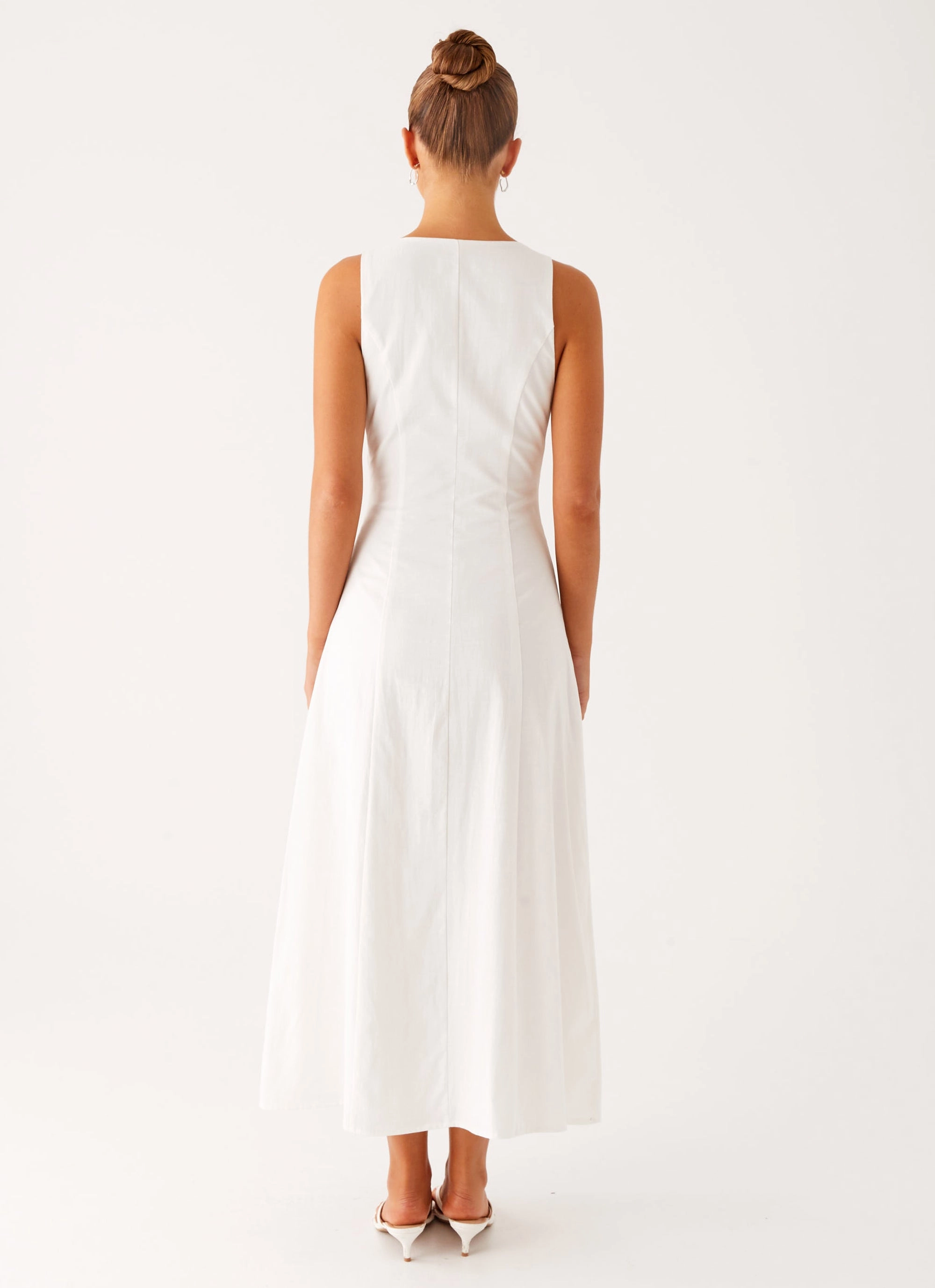 Nordic Plain Tamsin Linen Maxi Dress - White